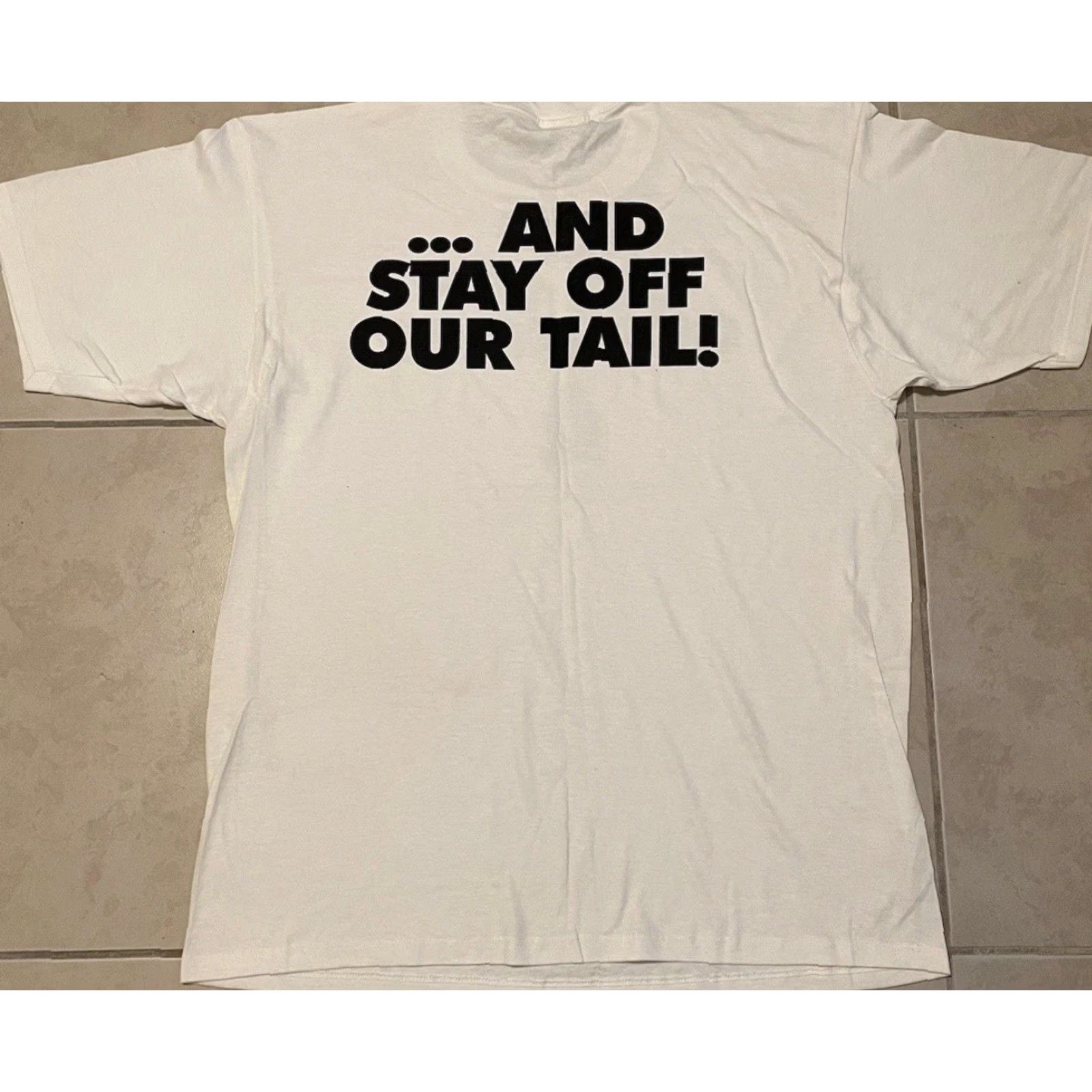 Vintage VINTAGE 90s Canada Protect Our Oceans Stay Off Our Tail! Shirt XL Beach T-Shirt Men White Ocean Funny Saying Size US XL / EU 56 / 4 - 2 Thumbnail