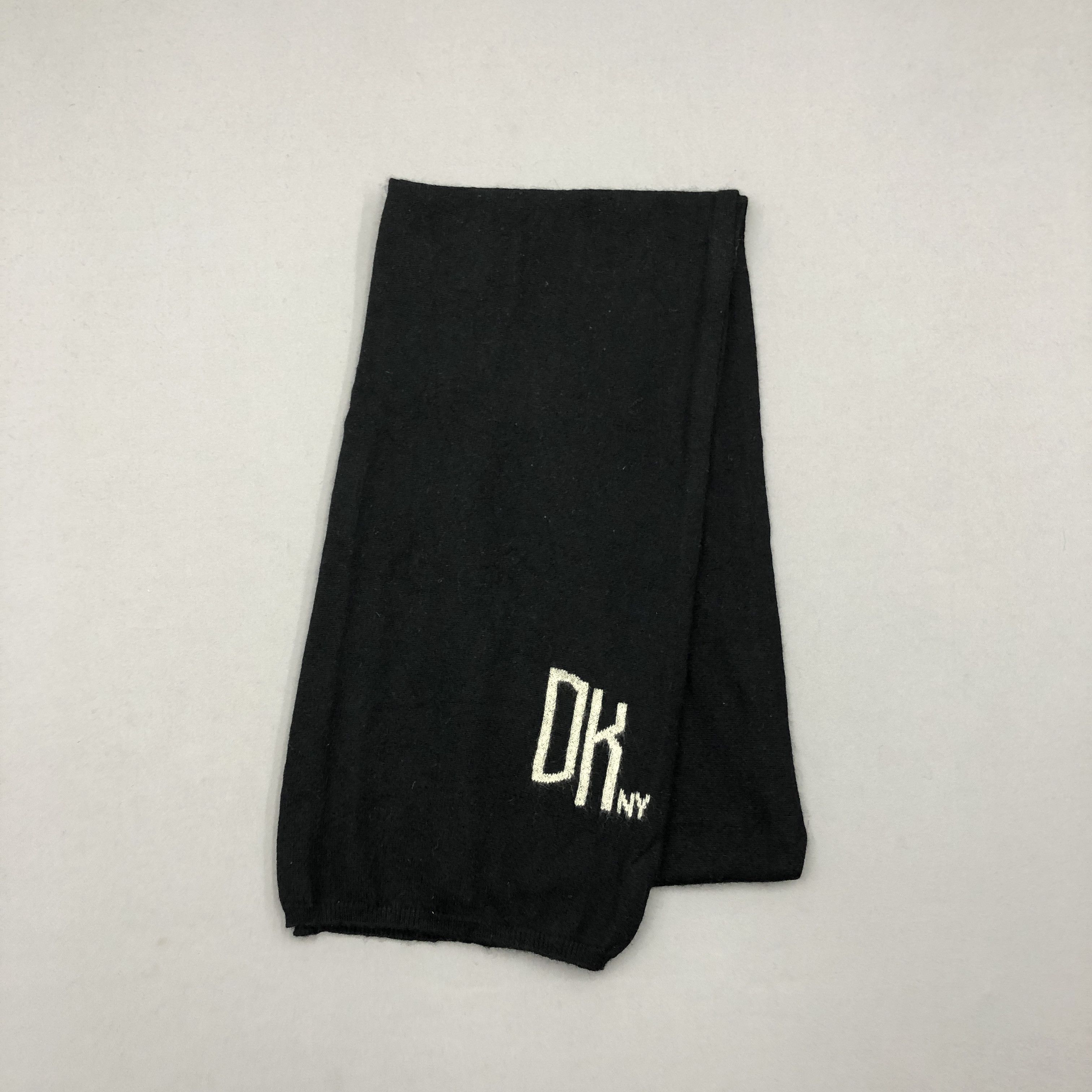 DKNY Vintage DKNY Scarf Muffler Wool Cashmere Scarves Size ONE SIZE - 3 Thumbnail
