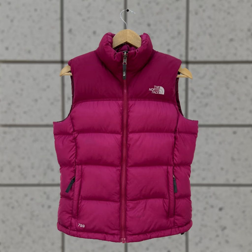 The North Face VINTAGE The North Face 700 Nuptse Puffer Vest Pink Womens M Shirt Vest Pink Womens 90s? Size M / US 6-8 / IT 42-44 - 1 Thumbnail