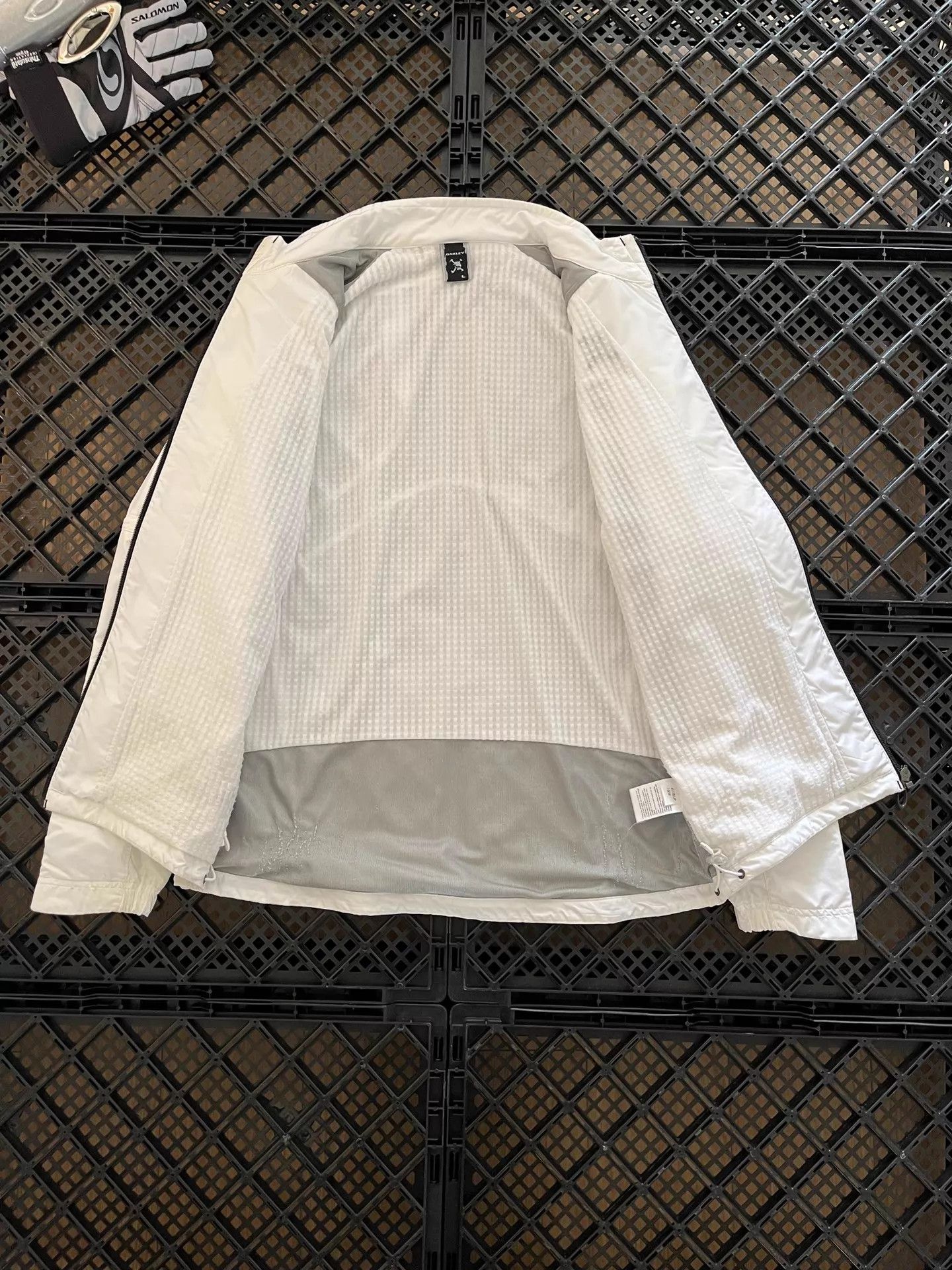 Oakley Oakley Vintage 00s Jacket Size L Size US L / EU 52-54 / 3 - 4 Thumbnail