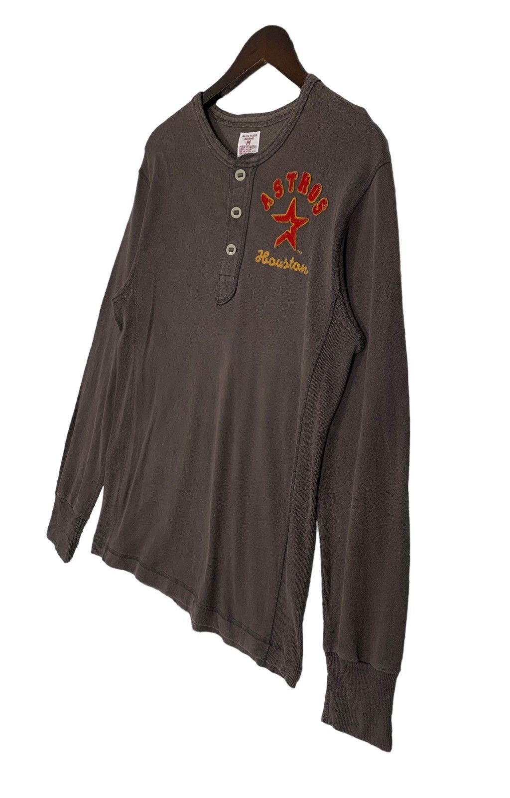 Japanese Brand Uniqlo Astros Houton MLB Japanese Brand Crewneck Longsleeve Size US S / EU 44-46 / 1 - 6 Thumbnail