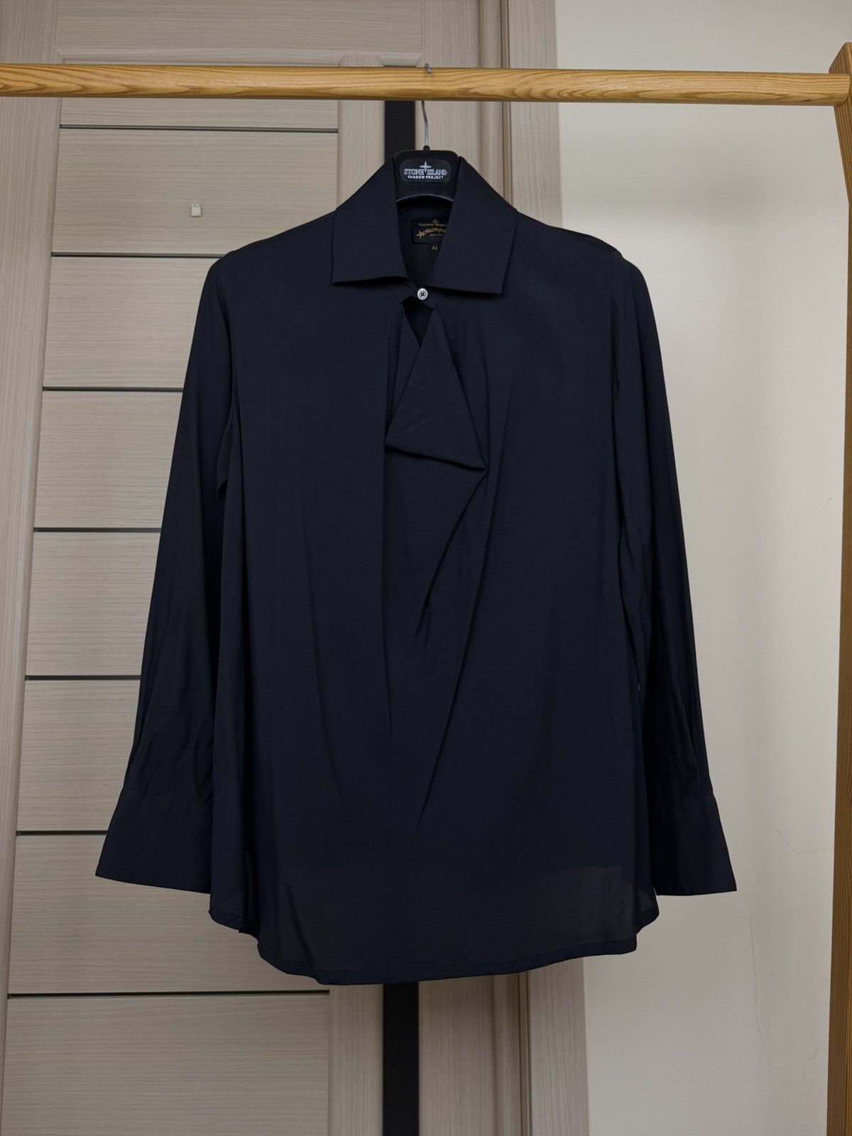 Vivienne Westwood Vivienne Westwood Womens Drape silk bloose Shirt Black Size M / US 6-8 / IT 42-44 - 3 Thumbnail