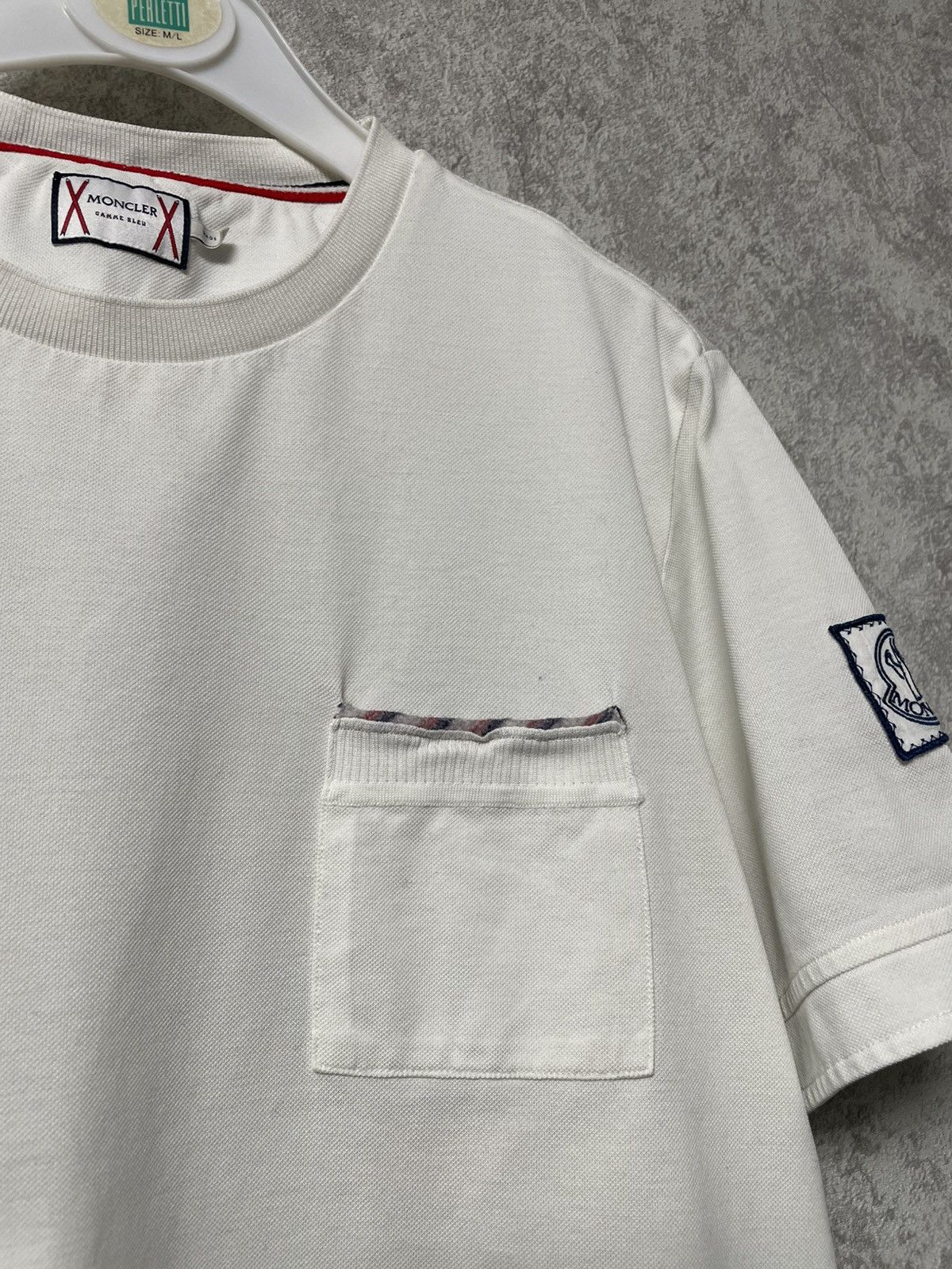 Moncler Gamme Bleu Moncler Gamme Bleu White T-Shirt With Pocket Size US M / EU 48-50 / 2 - 5 Thumbnail