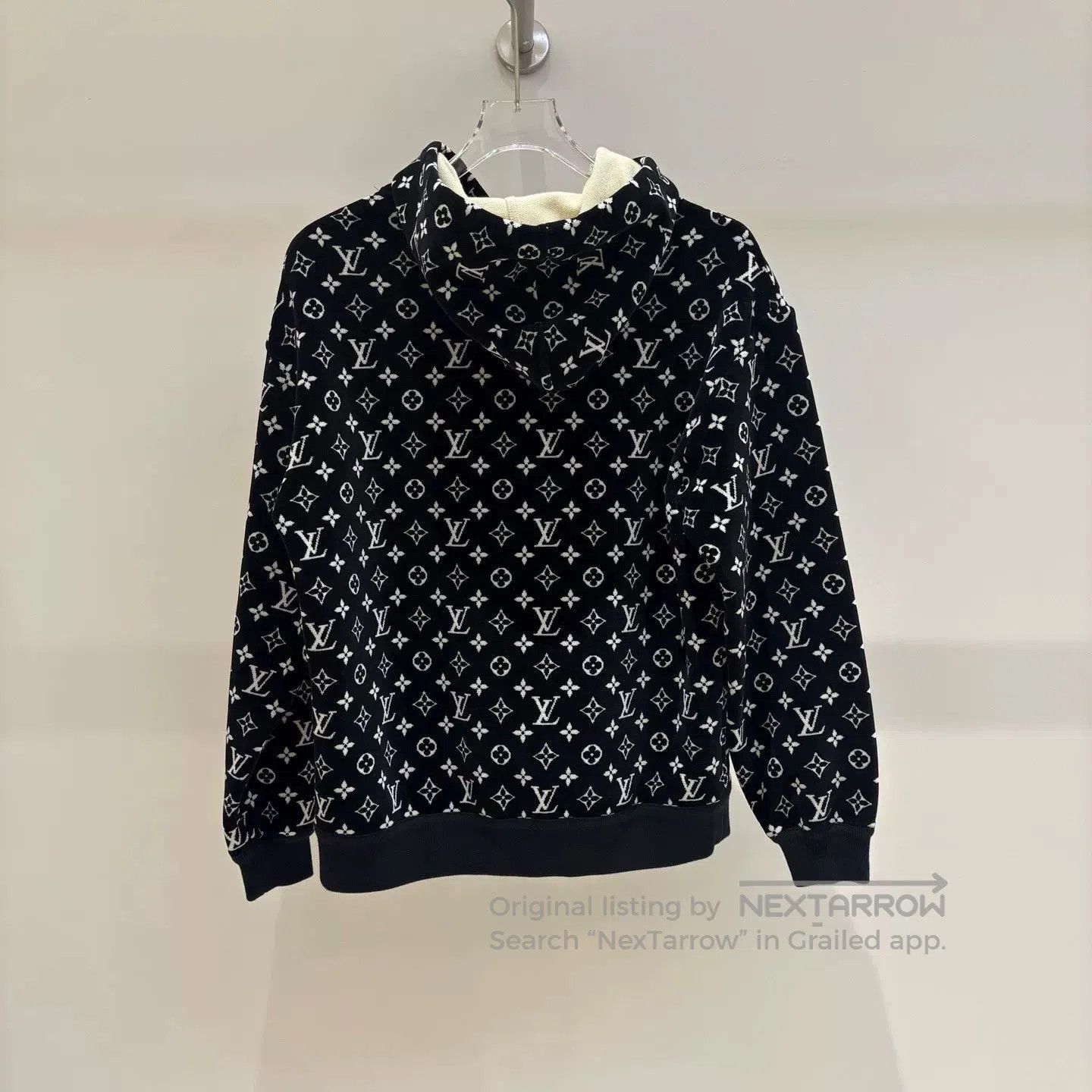 Louis Vuitton Louis Vuitton Monogram Velour Hoodie. Size US XS / EU 42 / 0 - 2 Thumbnail