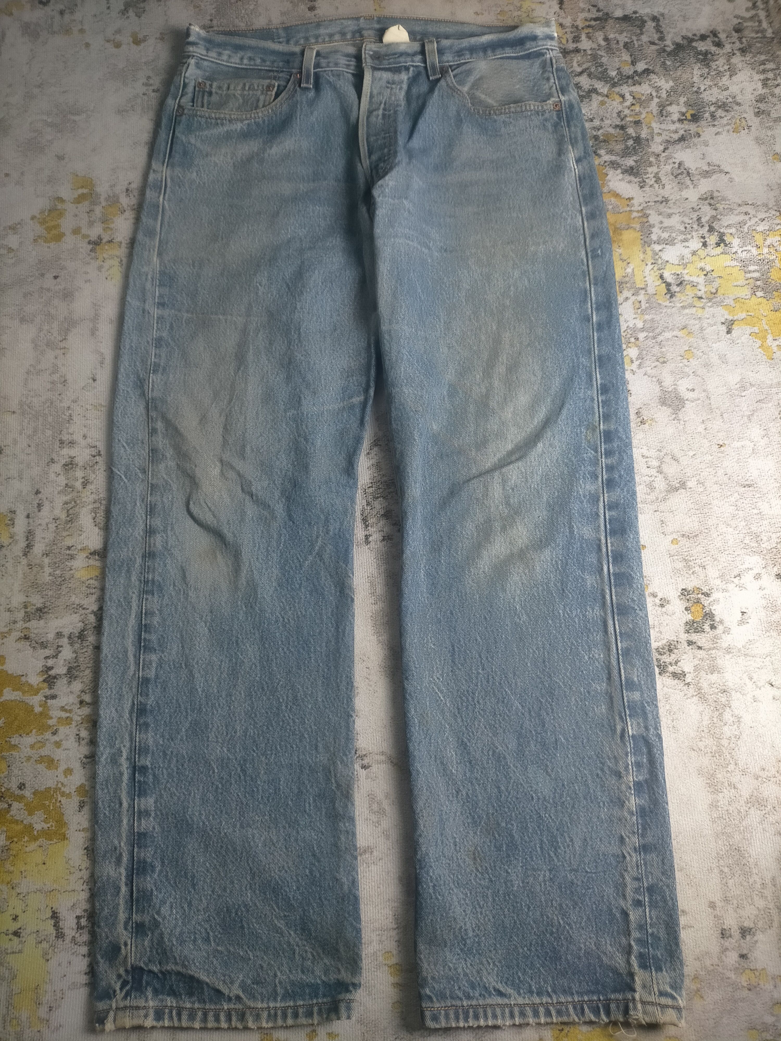 Levi's 🔥90s 501xx Vintage Button 324 Stone Wash Jeans Size US 36 / EU 52 - 1 Thumbnail