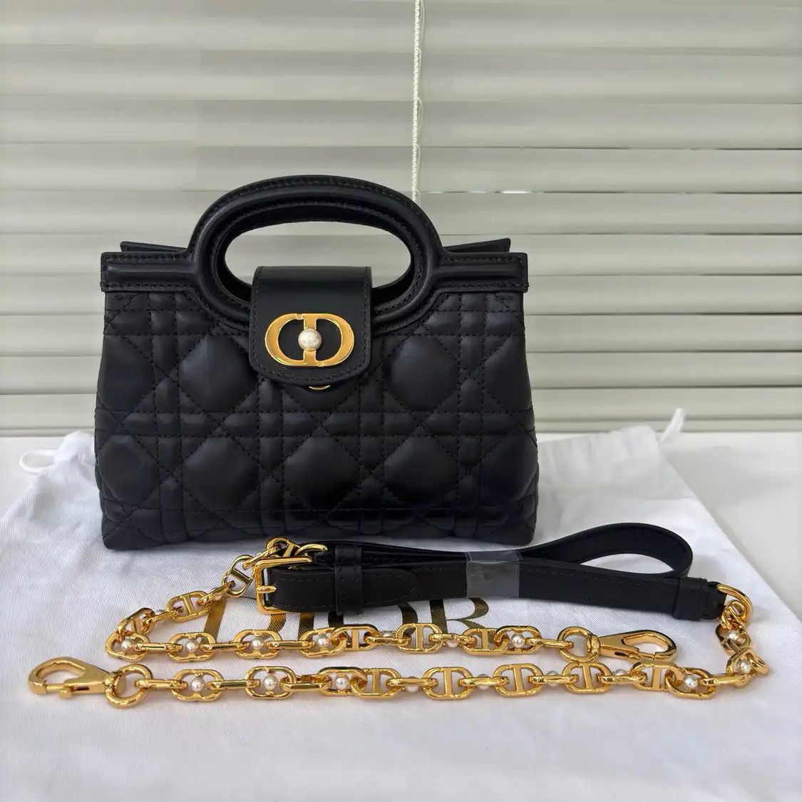 Dior DIOR Jolie Top Handle mini black sheepskin rattan plaid quilted handbag detachab Size ONE SIZE - 1 Thumbnail