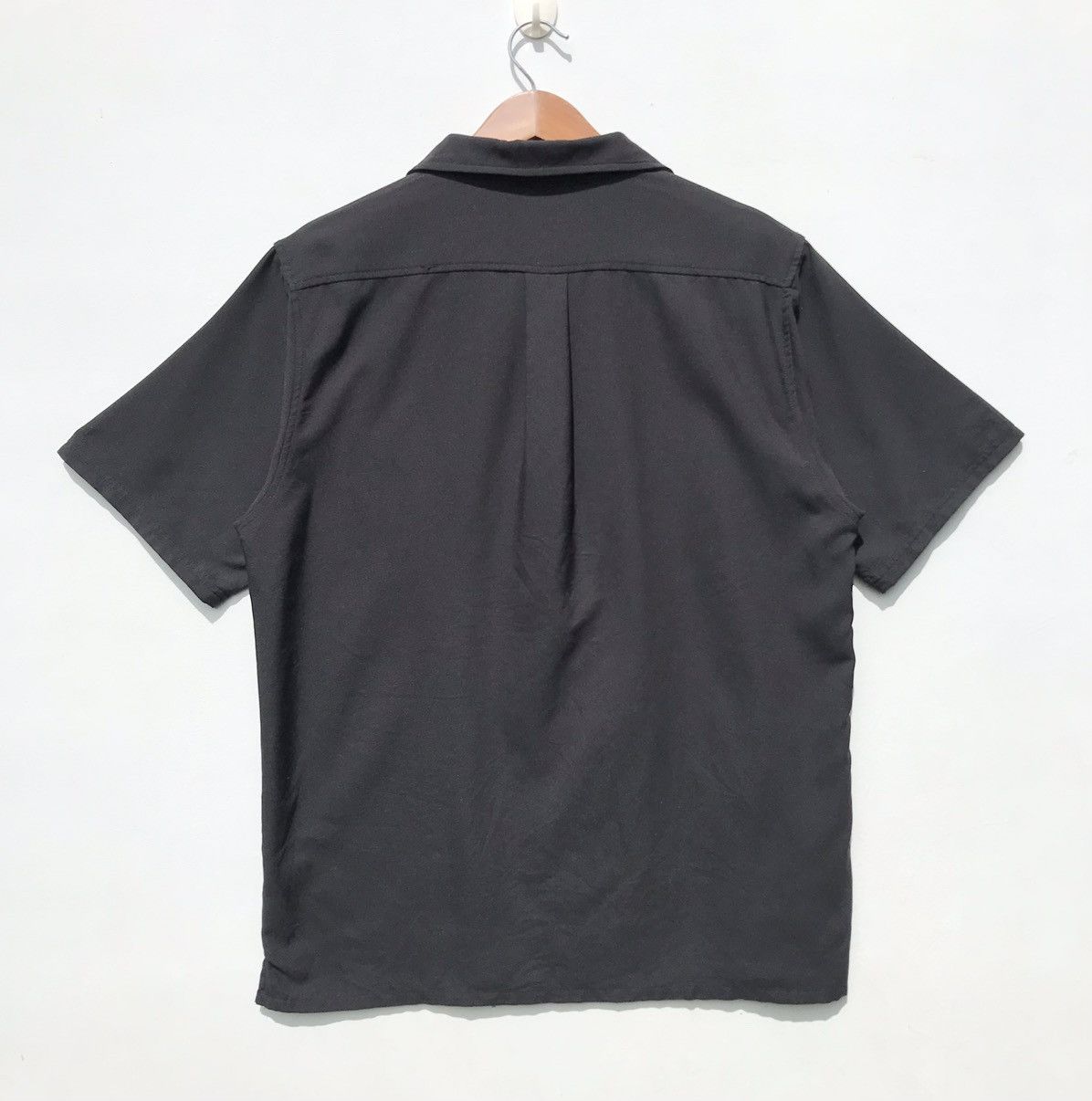 Oakley Vintage Oakley Shirt Button Oakley Fashion Brand Size US S / EU 44-46 / 1 - 2 Thumbnail