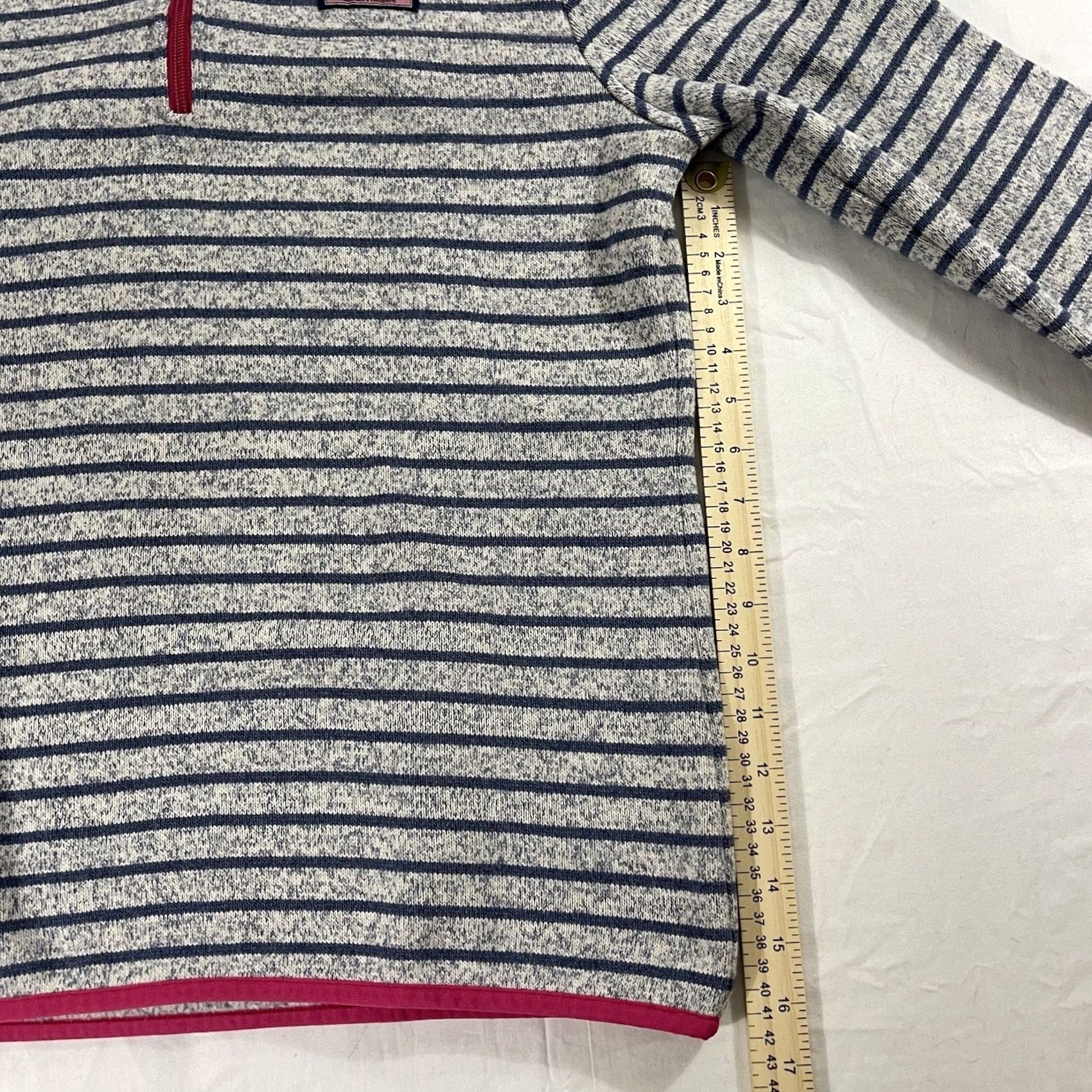 Vineyard Vines Vineyard Vines Women's M 1/4 Zip Sweater Logo Gray Stripes Mock Neck Pullover NY? Actually. Size M / US 6-8 / IT 42-44 - 6 Thumbnail