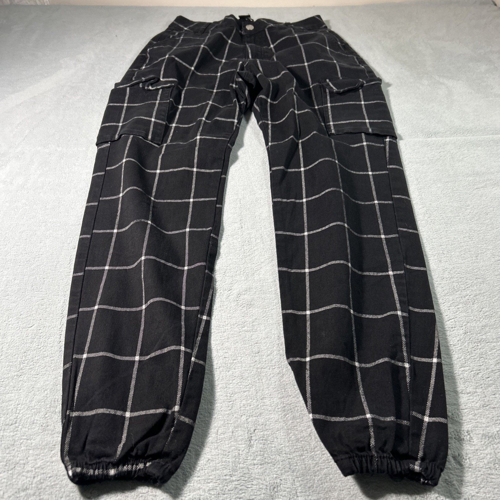 Hot Topic Gothic Emo Checker Cargo Pants Small 28x29 Hamilton Loose Size 28" / US 6 / IT 42 - 1 Thumbnail