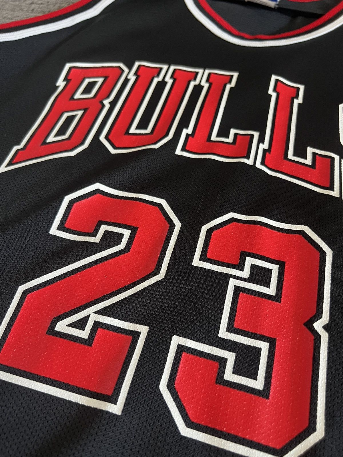 Champion Chicago Bulls Michael Jordan vintage 1999 Jersey size 49 (M) Size US M / EU 48-50 / 2 - 1 Thumbnail