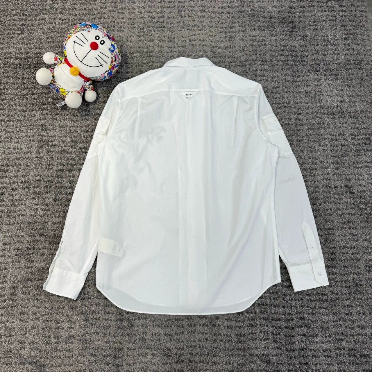 Louis Vuitton louis vuitton white logo side pocket shirt Size US L / EU 52-54 / 3 - 2 Thumbnail