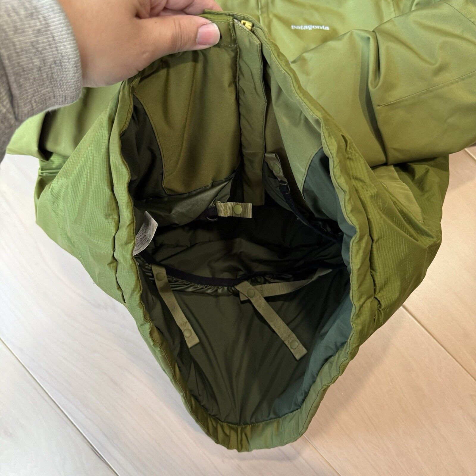 Patagonia Patagonia Jacket Youth Medium Green Full Zip Insulated Size US XXS / EU 40 - 6 Thumbnail