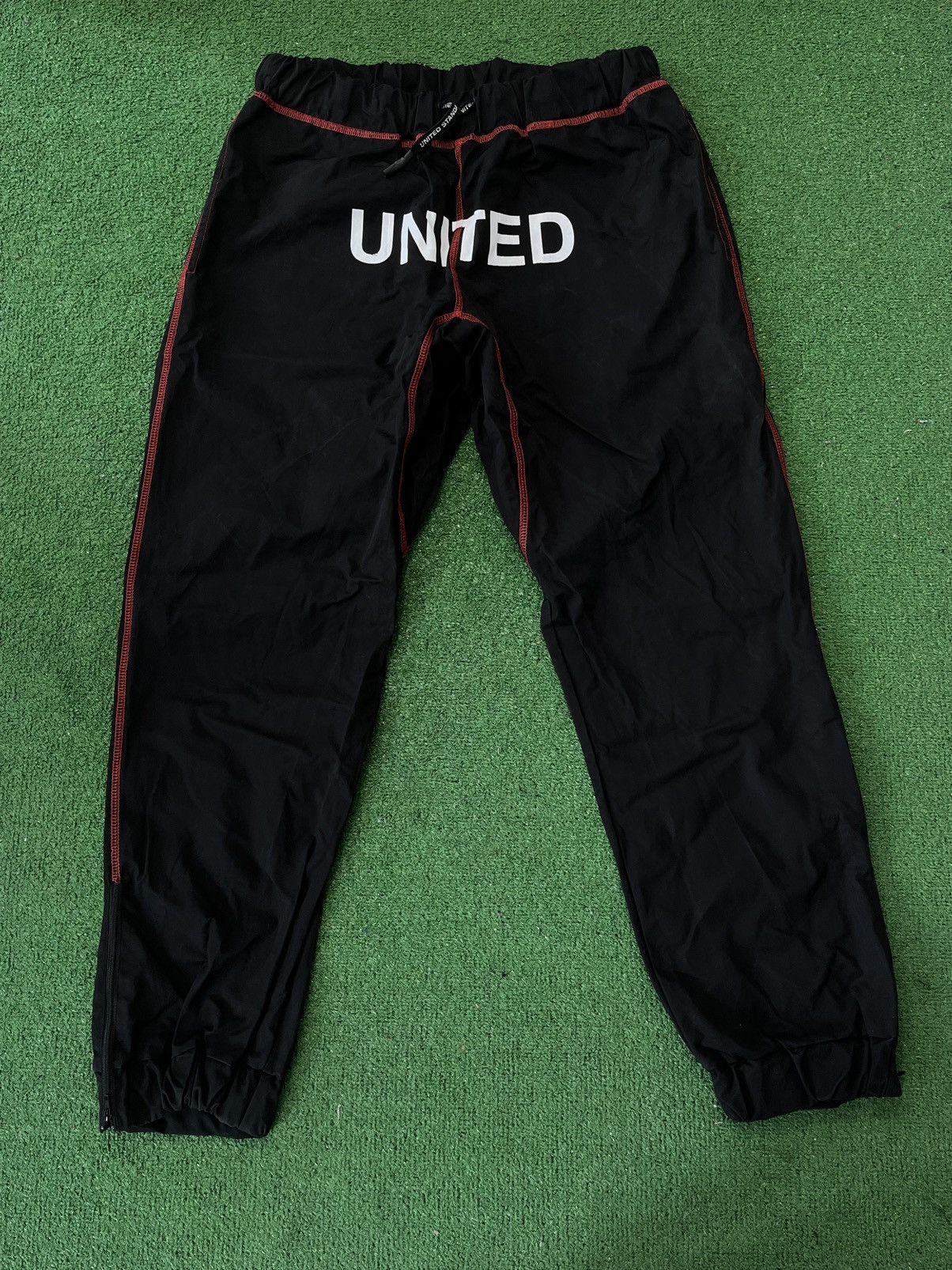 Other United Standard Sweatpants Size US 32 / EU 48 - 1 Thumbnail