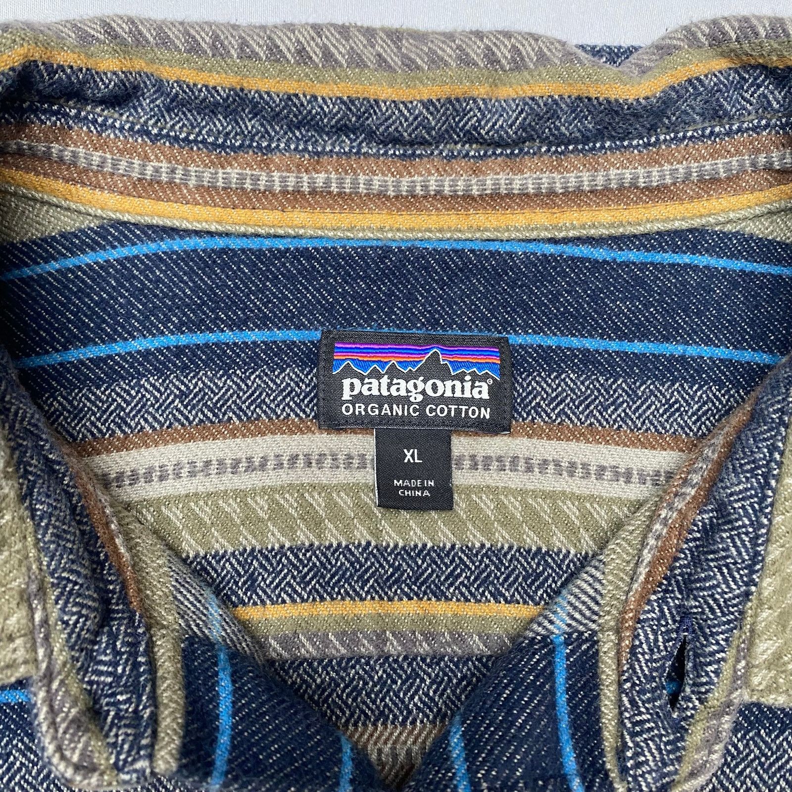 Patagonia Patagonia Long Sleeved Fjord Flannel Button Up Shirt XL Size US XL / EU 56 / 4 - 4 Thumbnail