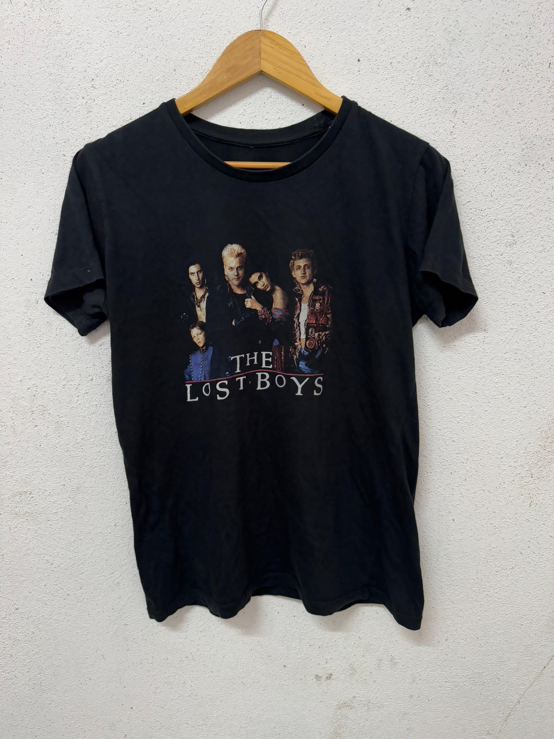 Vintage The lost boys movie tee Size S / US 4 / IT 40 - 1 Thumbnail