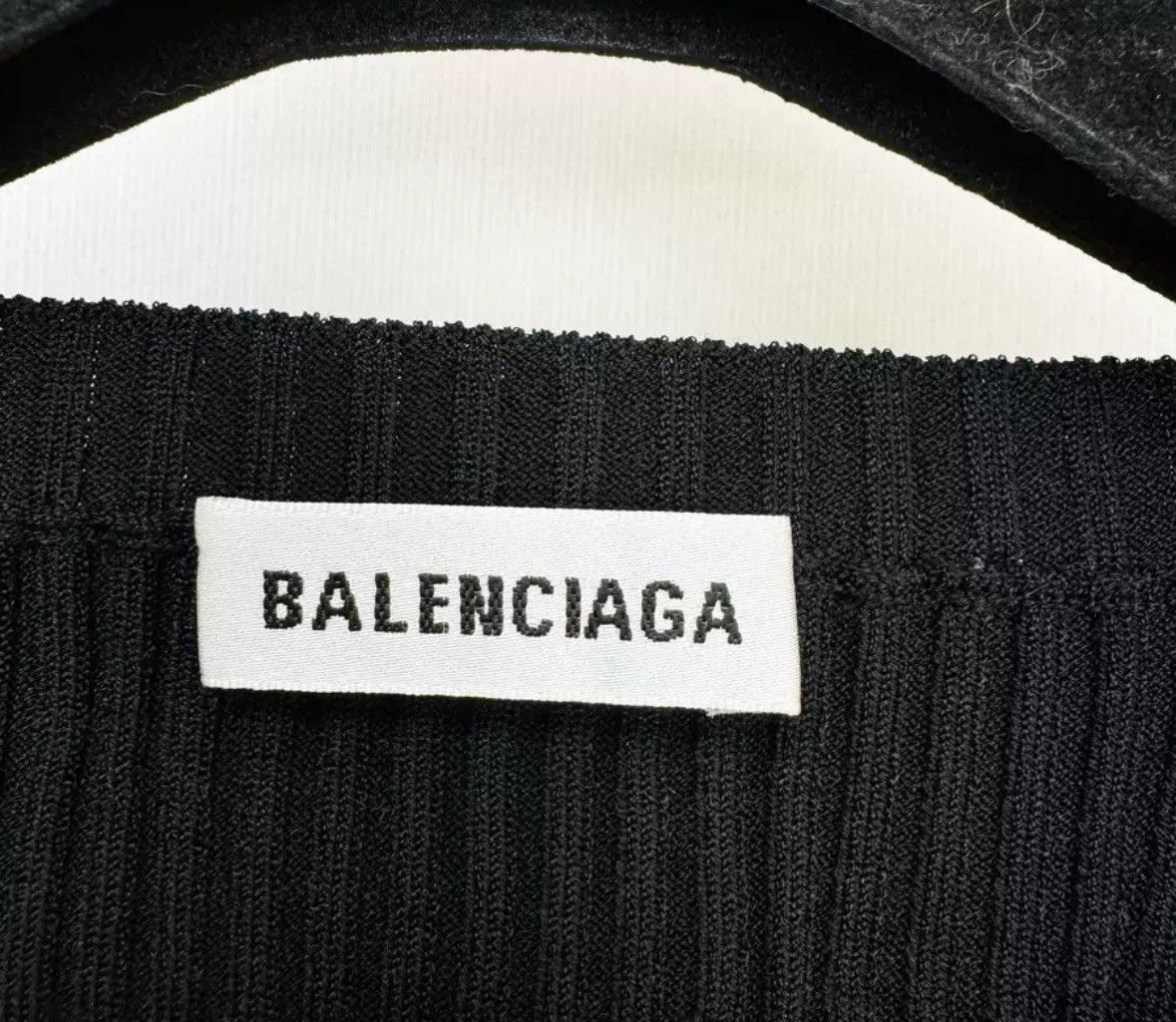 Balenciaga balenciaga sweater 2412-Nextarrow Size US S / EU 44-46 / 1 - 3 Thumbnail