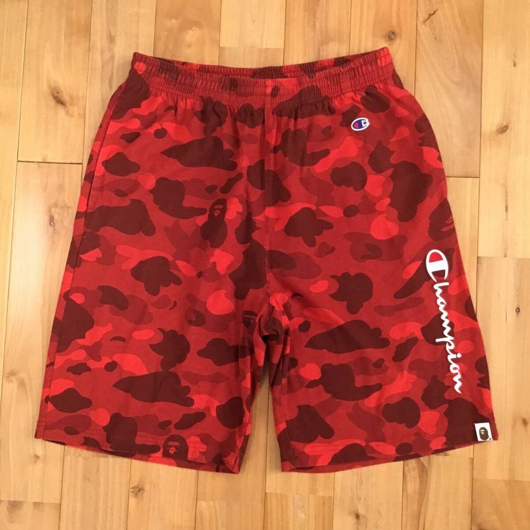 Bape BAPE × Champion sweat shorts red camo a bathing ape ★size L Size US 34 / EU 50 - 2 Thumbnail