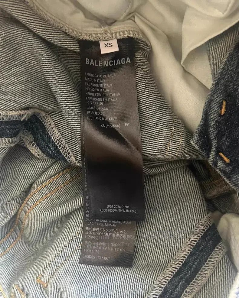 Balenciaga Balenciaga size XS Sun Bleached Light Indigo Denim Bell Bot Size US 27 - 5 Thumbnail