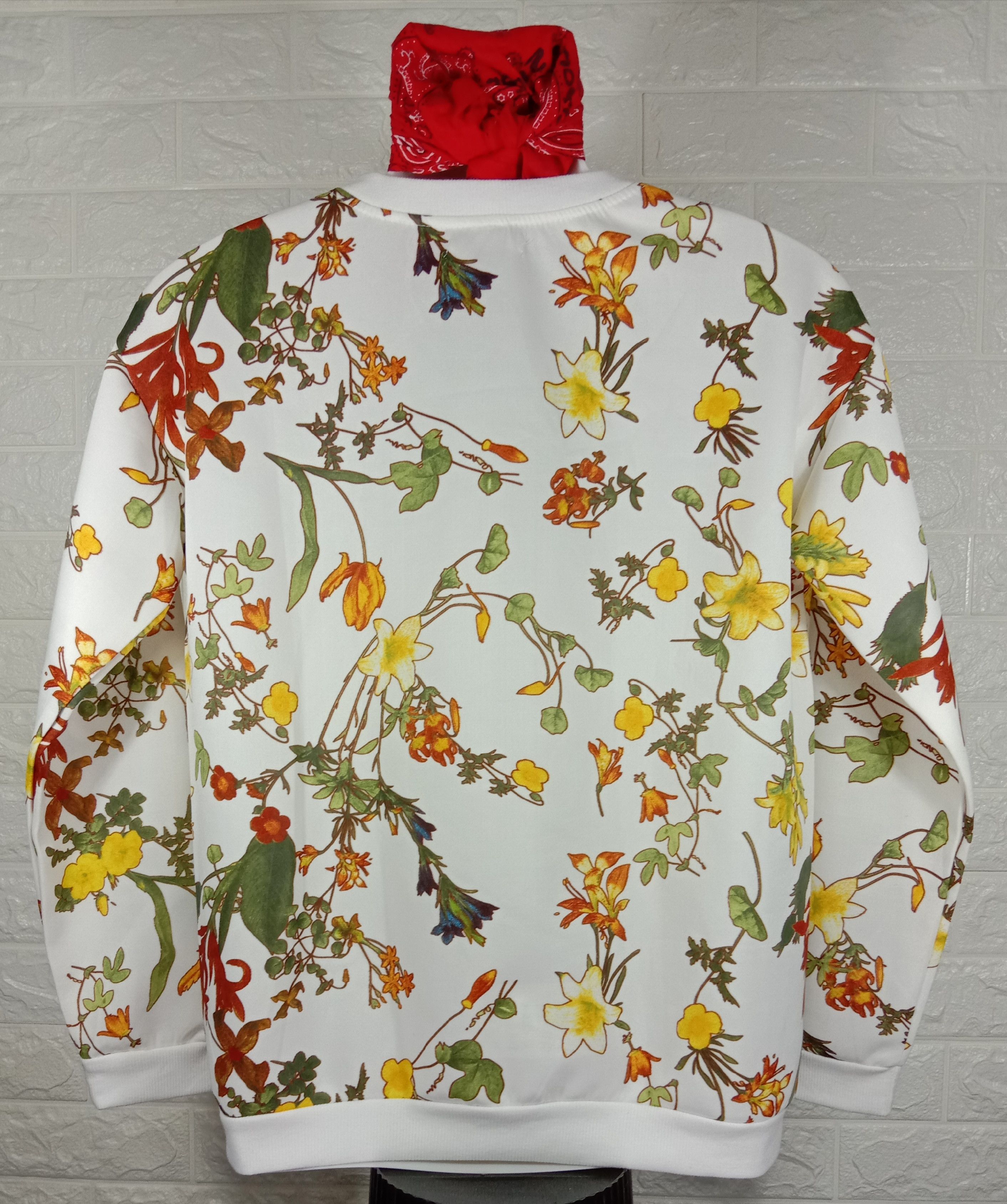 Japanese Brand Japanese Brand GRG x GARAGE Floral Over Printed Sweatshirt Size L / US 10 / IT 46 - 4 Thumbnail