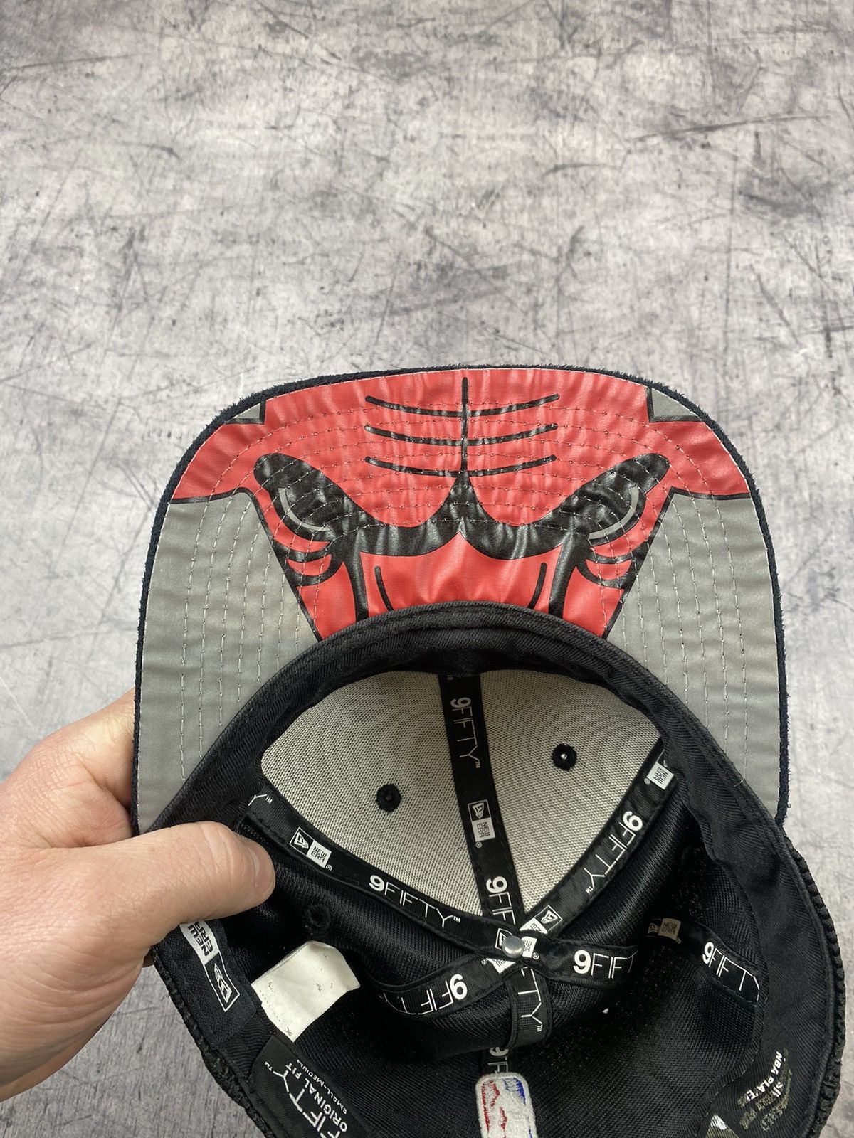 NBA × Vintage Vintage New Era Chicago Bulls NBA Basketball Cap Size ONE SIZE - 11 Thumbnail