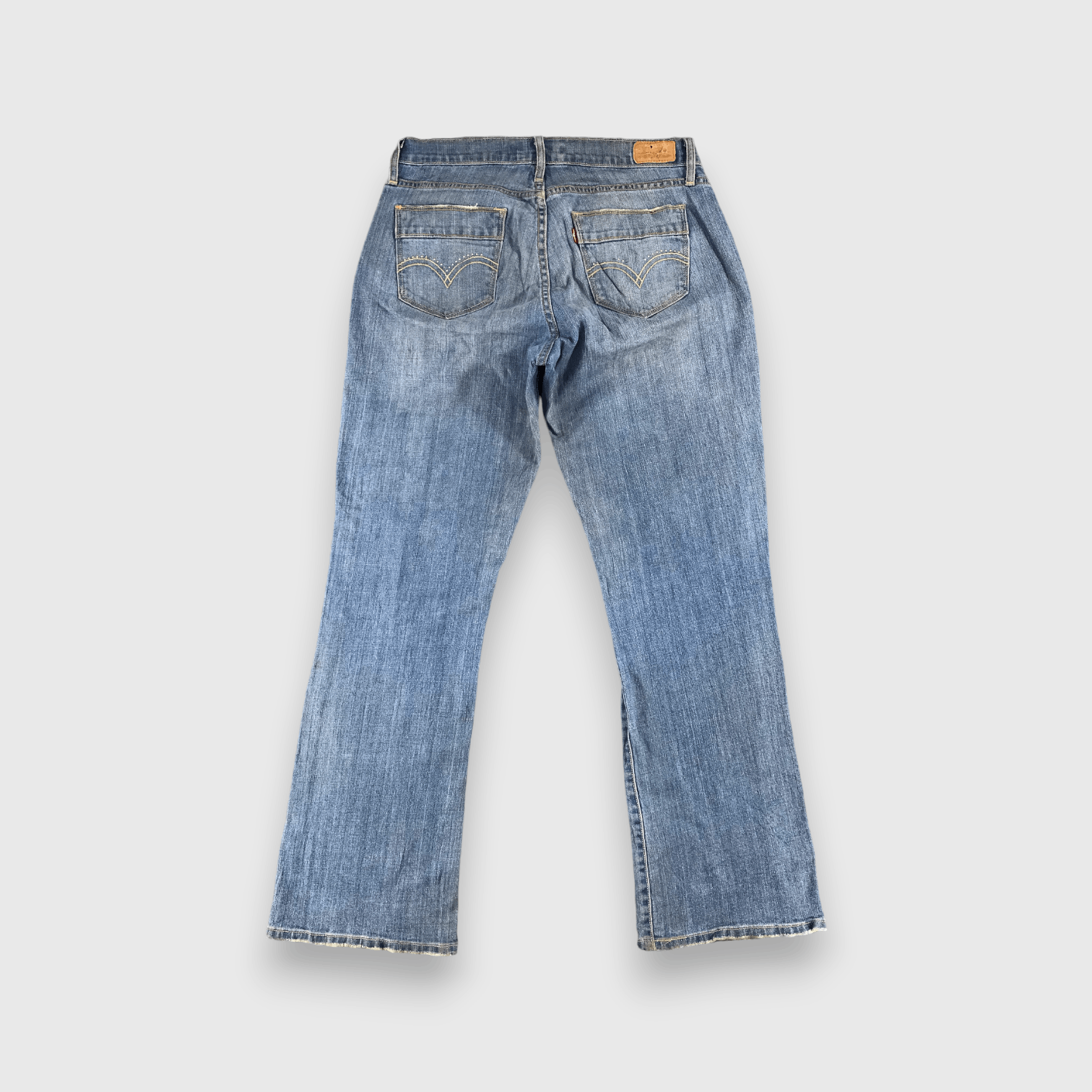 Levi's Vintage Levis Light Wash Jeans- J1332 Size US 33 - 2 Thumbnail
