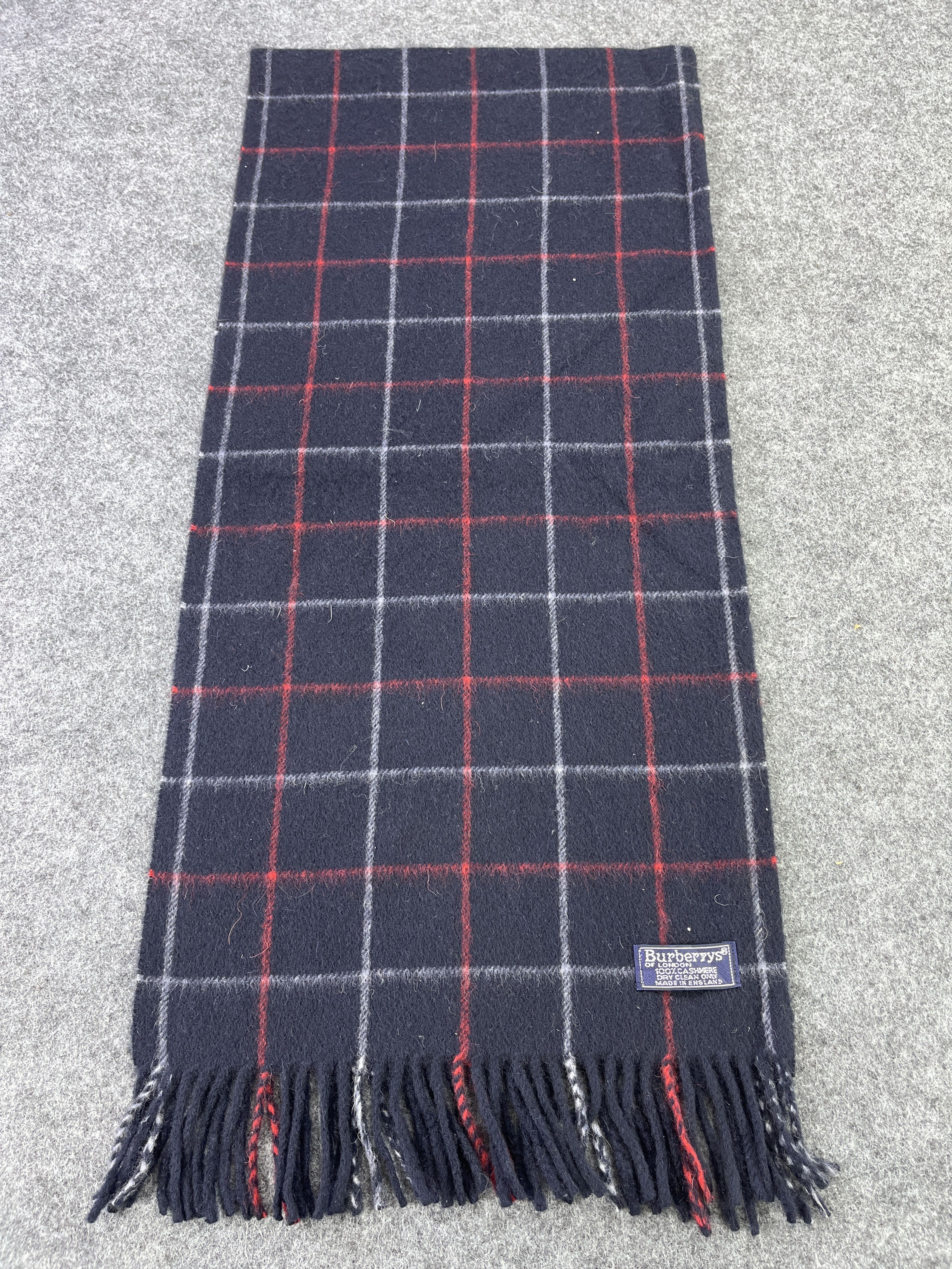 Burberry × Vintage Burberry Scarf / Muffler / Neckwear T151 Size ONE SIZE - 2 Thumbnail