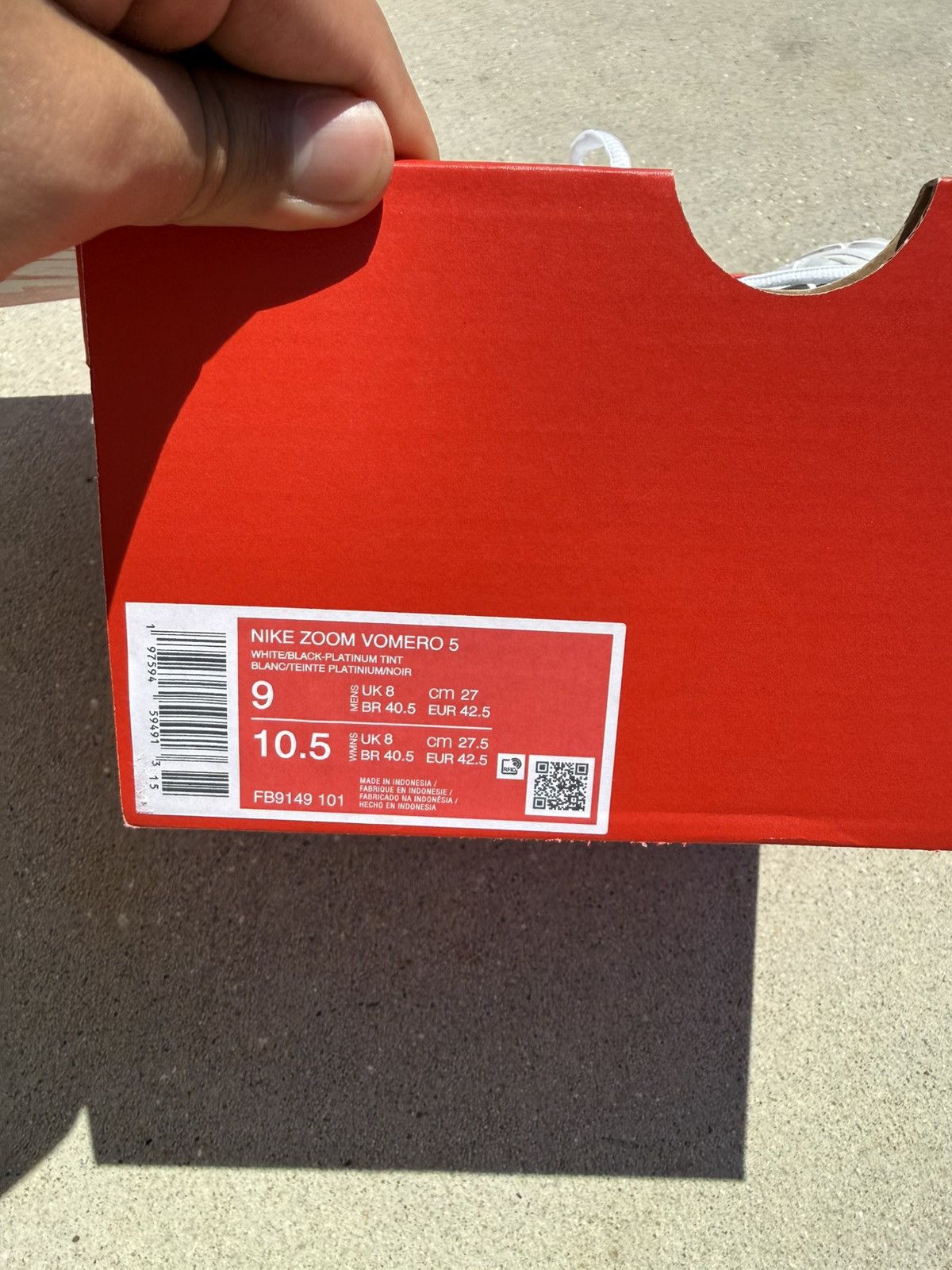 Nike Nike Vomero 5 White Size US 9 / EU 42 - 5 Thumbnail