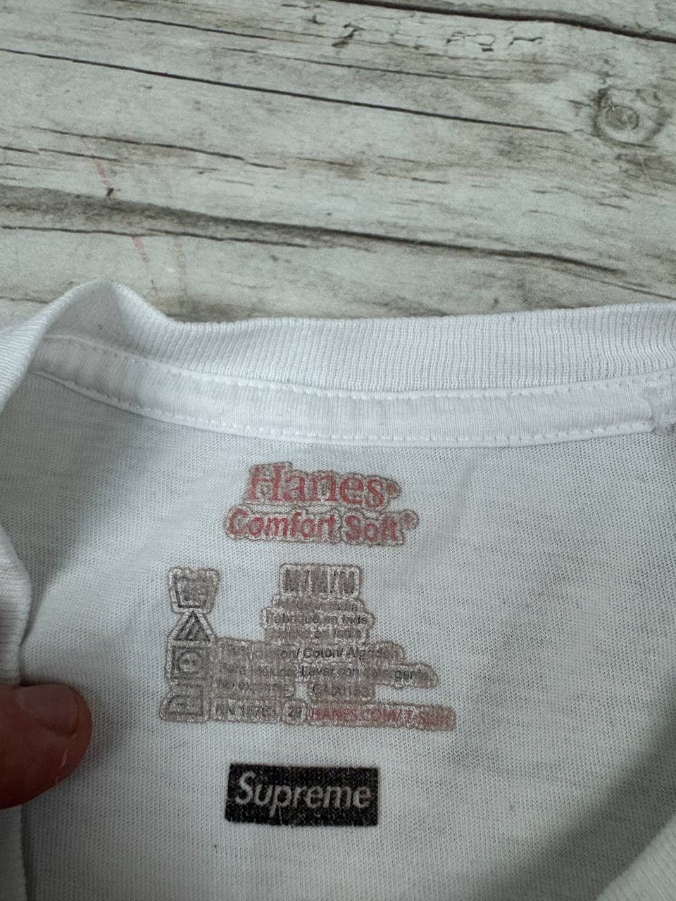 Hanes × Supreme Hanes x Supreme T-Shirt Small Logo Size US M / EU 48-50 / 2 - 5 Thumbnail