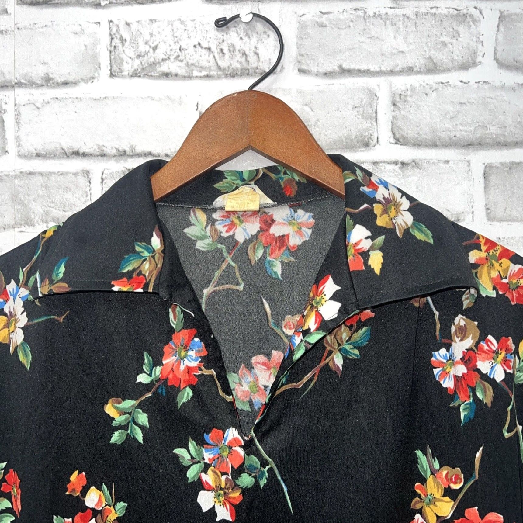 Vintage VINTAGE Mardi Modes Blouse Shirt Womens Size 14 Black Floral 90s ladies shirt Size XL / US 12-14 / IT 48-50 - 2 Thumbnail