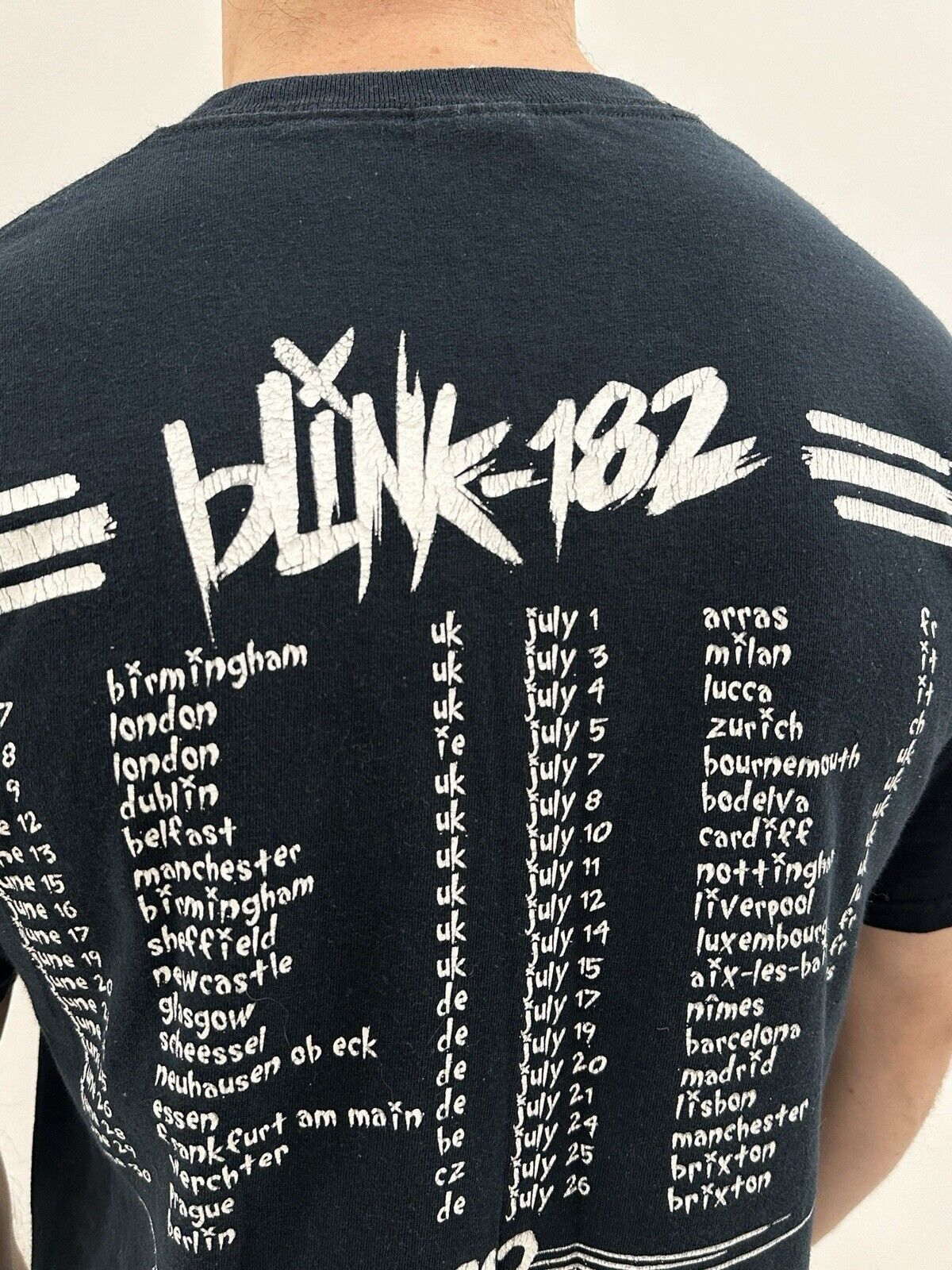 Gildan BLINK-182 20 YEARS ANNIVERSARY 2012 EURO T-SHIRT OFFICIAL Size US M / EU 48-50 / 2 - 10 Thumbnail