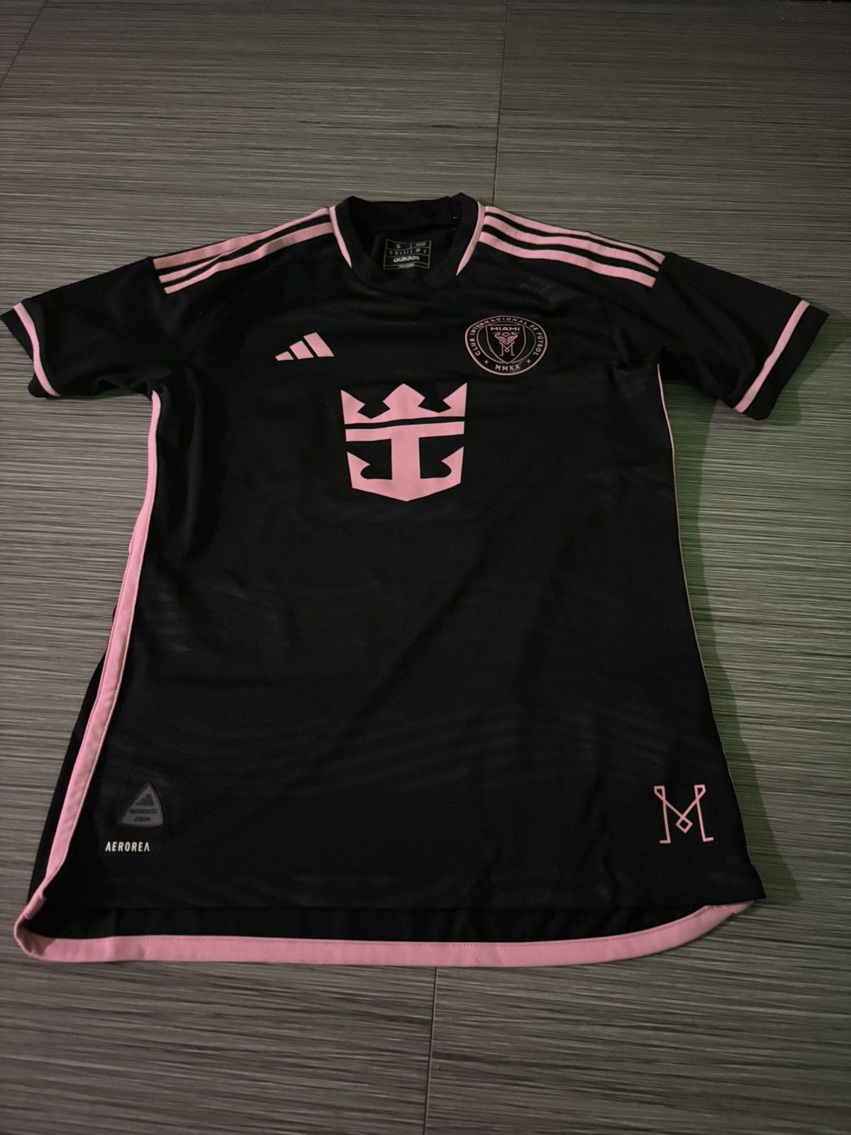 Adidas Inter Miami black and pink Messi jersey 2023/2024 Size US S / EU 44-46 / 1 - 1 Thumbnail