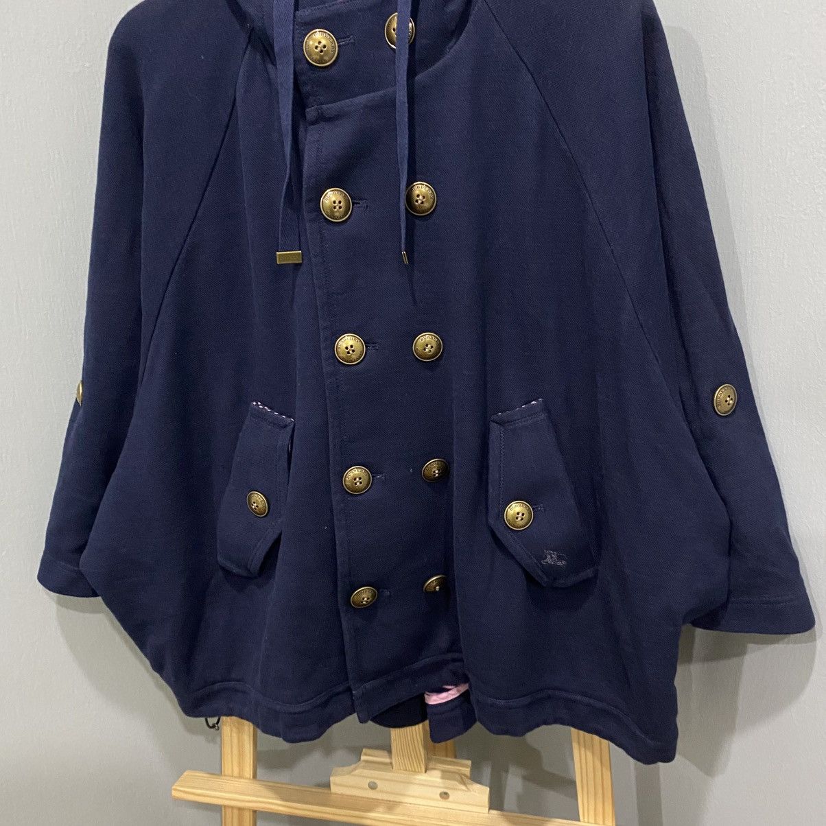 Burberry Vintage Burberry Blue Label Oversize Hood Poncho Cape Jacket Size XS / US 0-2 / IT 36-38 - 5 Thumbnail