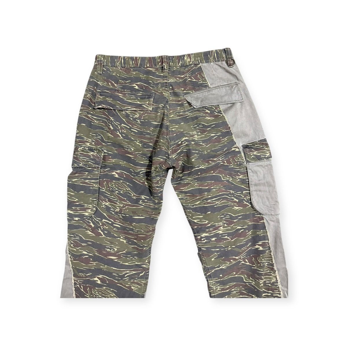 Subware Vtg💥Y2k Montage Mtg Hybrid Tiger Stripe Patchwork Cargo Pant Size US 33 - 5 Thumbnail