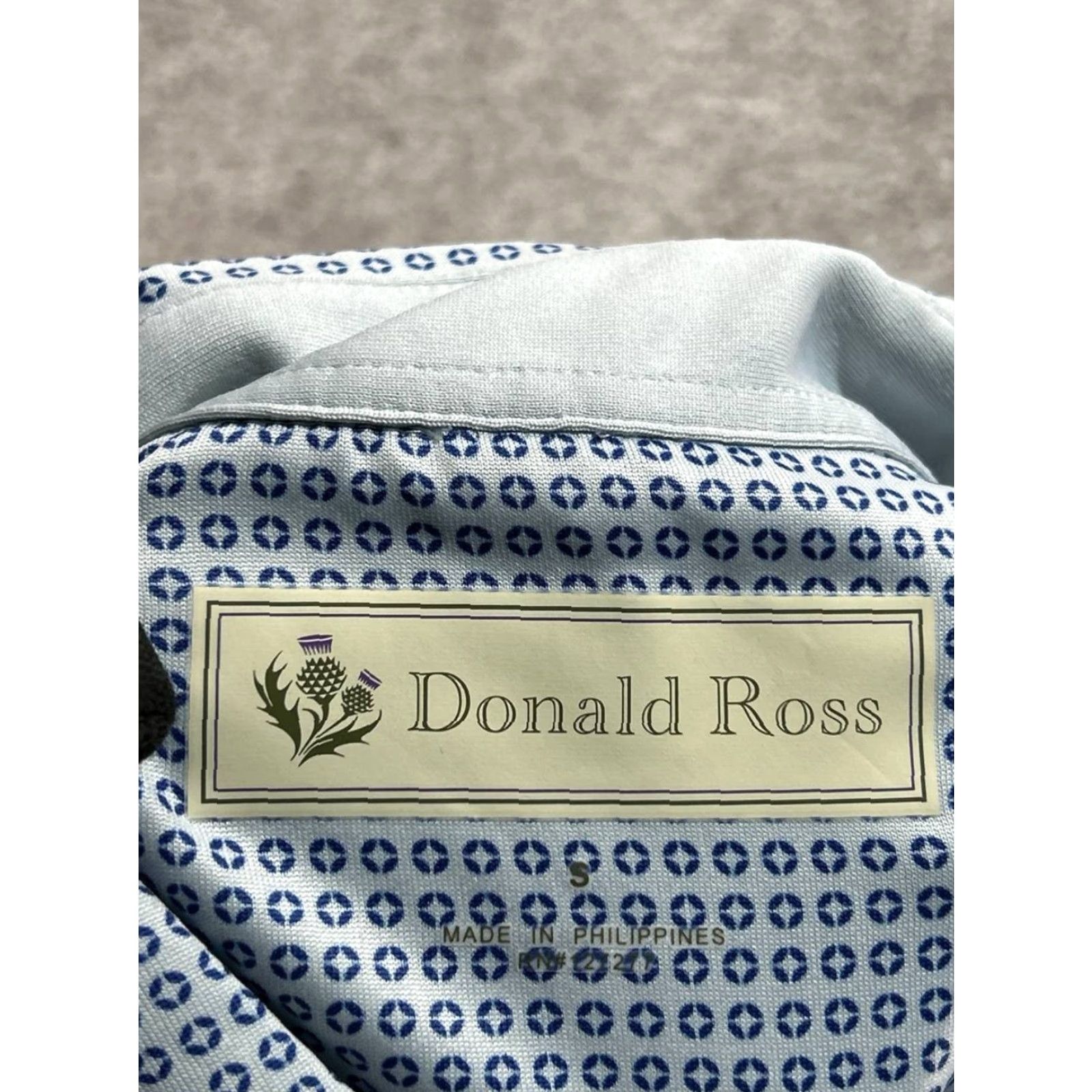 Vintage Donald Ross Polo Shirt Mens Small Gray Geometric Logo Moisture Wicking Golf Size US S / EU 44-46 / 1 - 5 Thumbnail