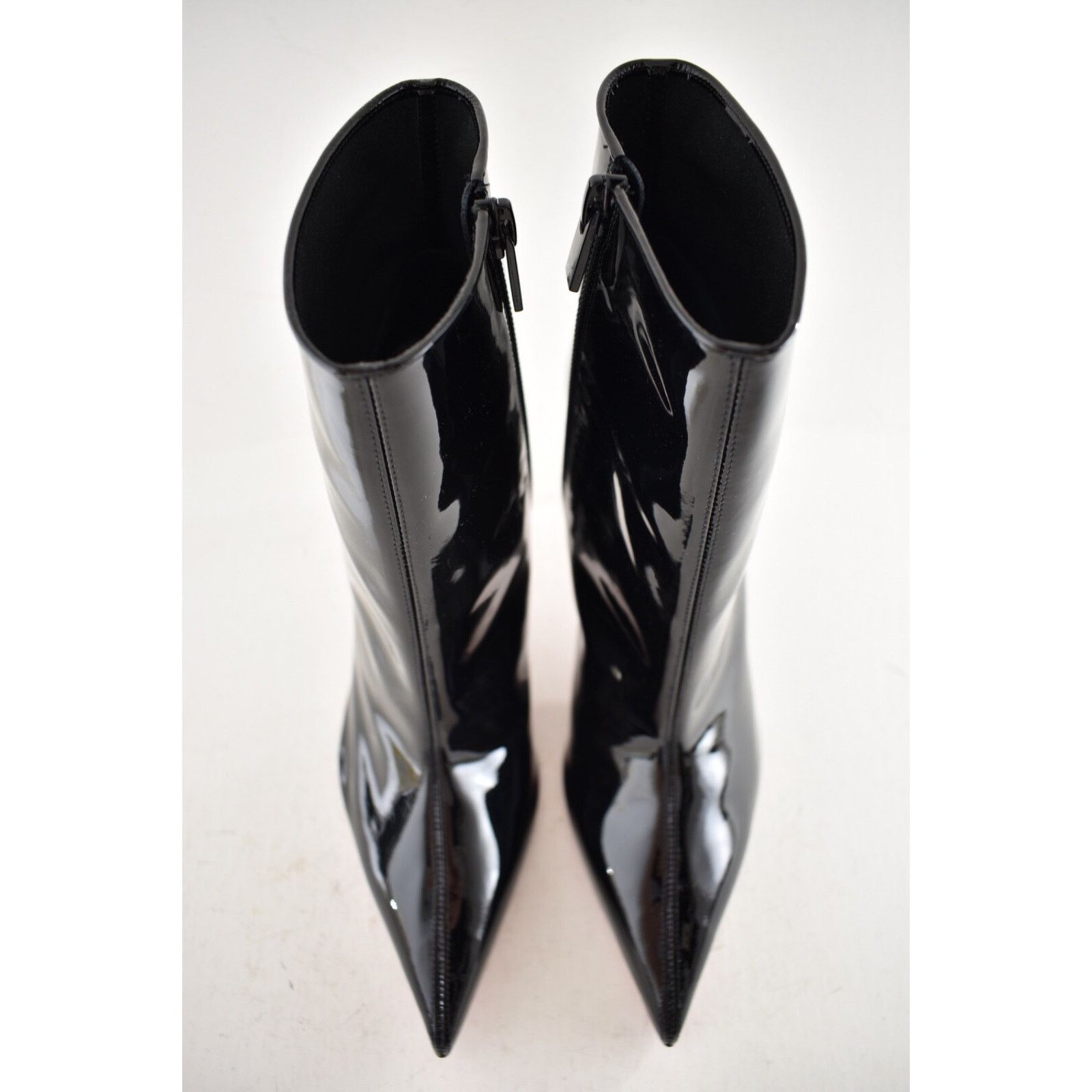 Christian Louboutin Christian Louboutin Sporty Kate Booty 85 Black Patent CL Size US 6.5 / IT 36.5 - 8 Thumbnail