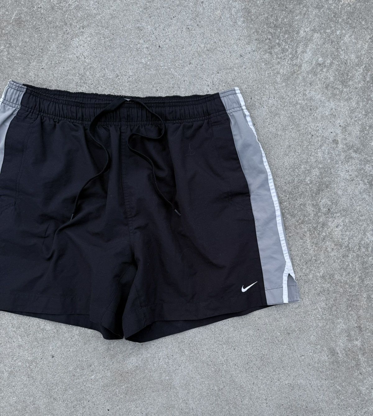 Other Vintage Nike 90s Y2K streetwear track shorts Size US 36 / EU 52 - 4 Thumbnail