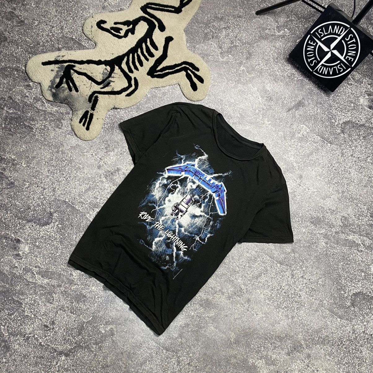 Band Tees Vintage Metallica Ride The Lightning 2017 Big logo tee Size US M / EU 48-50 / 2 - 1 Thumbnail