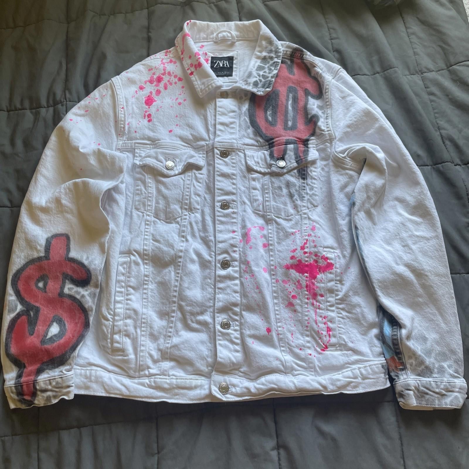 Zara Graffiti Print Denium Jacket “$ The World Is Yours” L