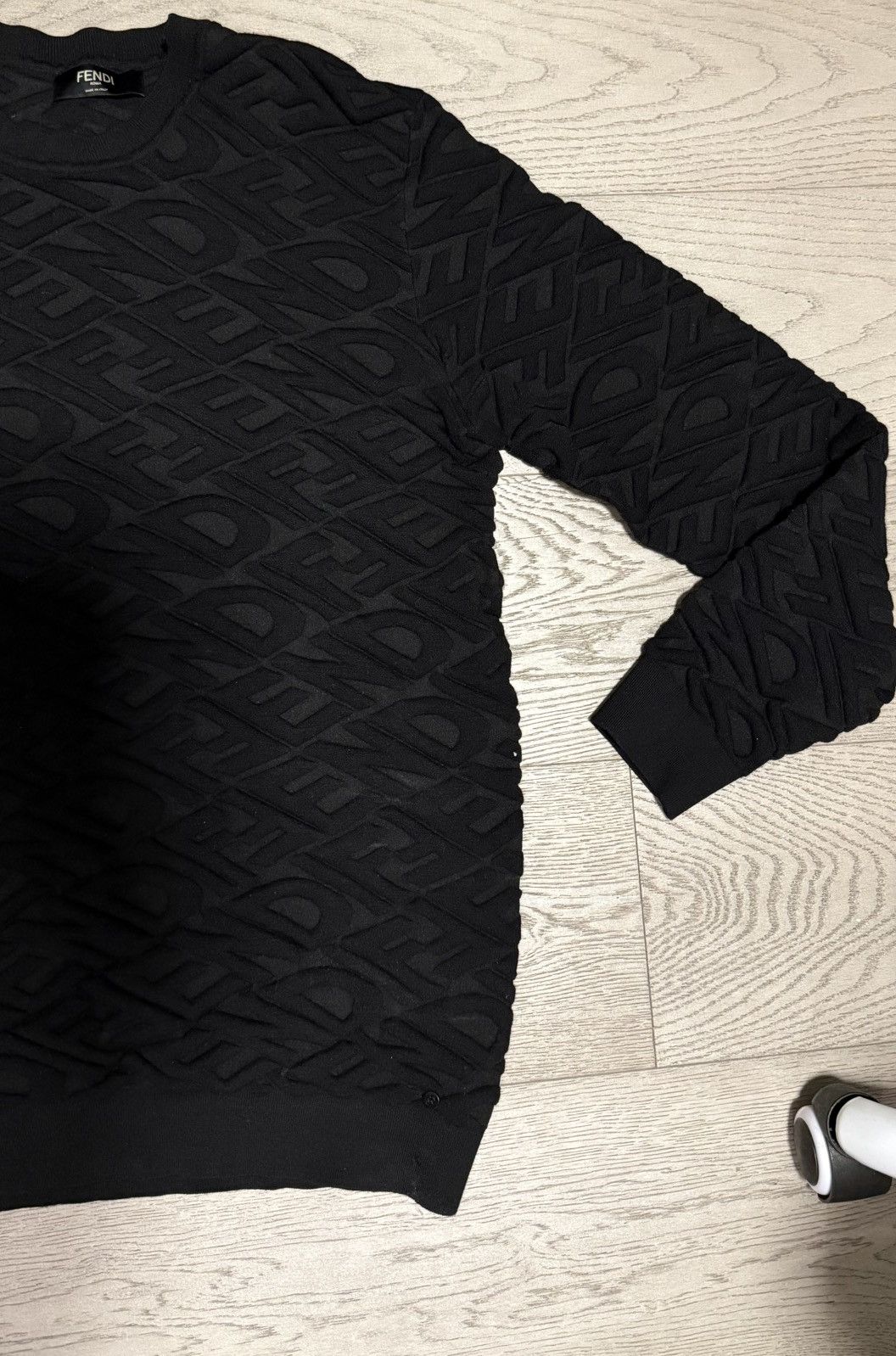 Fendi FENDI Logo Embossed Stretch Wool Sweater Size US L / EU 52-54 / 3 - 4 Thumbnail