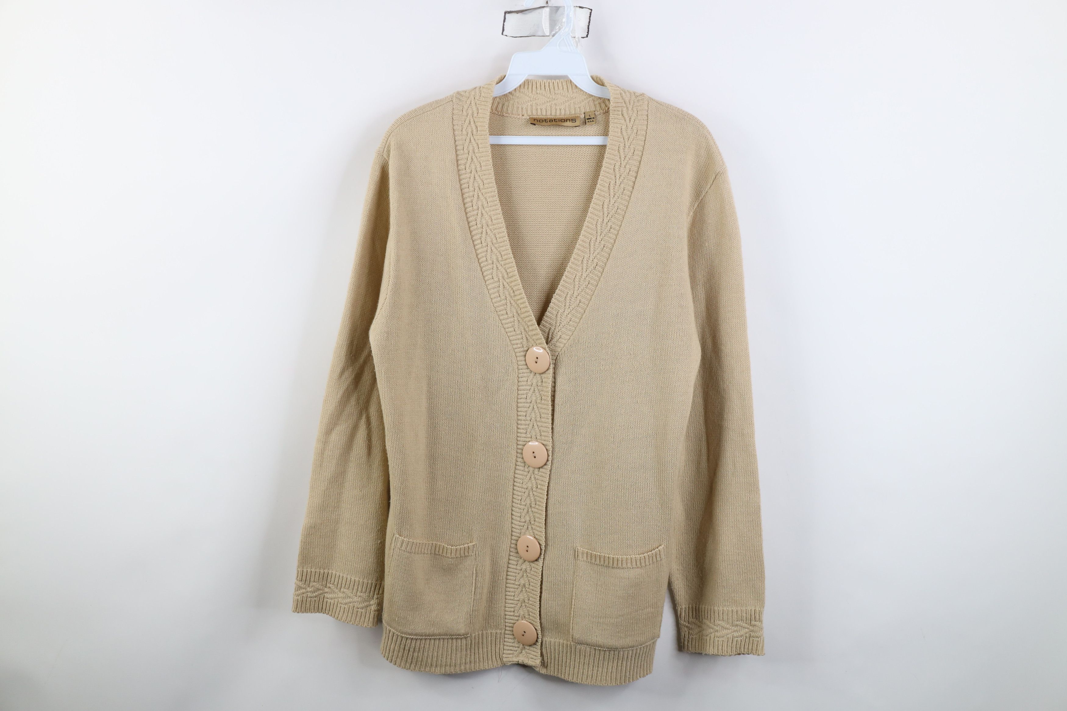 Vintage Vintage 90s Streetwear Knit Big Button Cardigan Sweater US Size L / US 10 / IT 46 - 1 Thumbnail