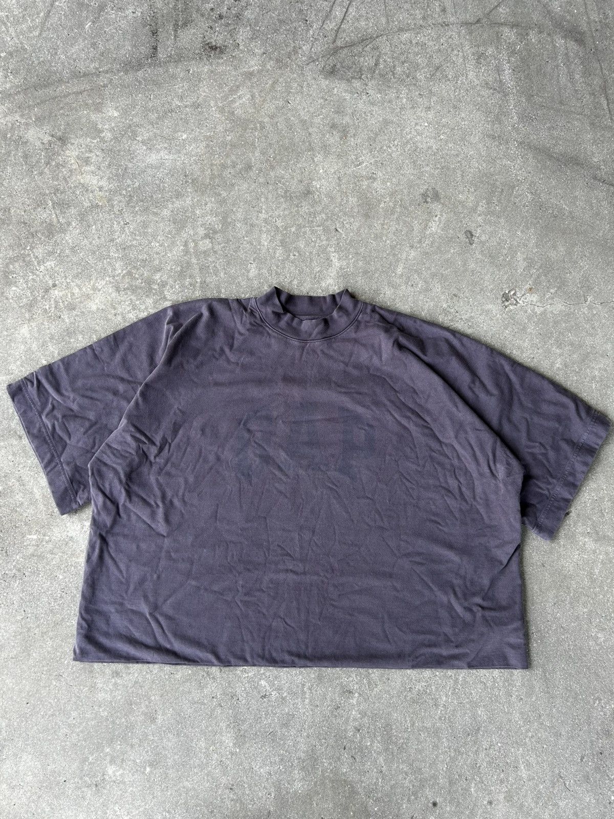 Balenciaga Balenciaga x Gap x Yeezy Tee Size US L / EU 52-54 / 3 - 1 Thumbnail