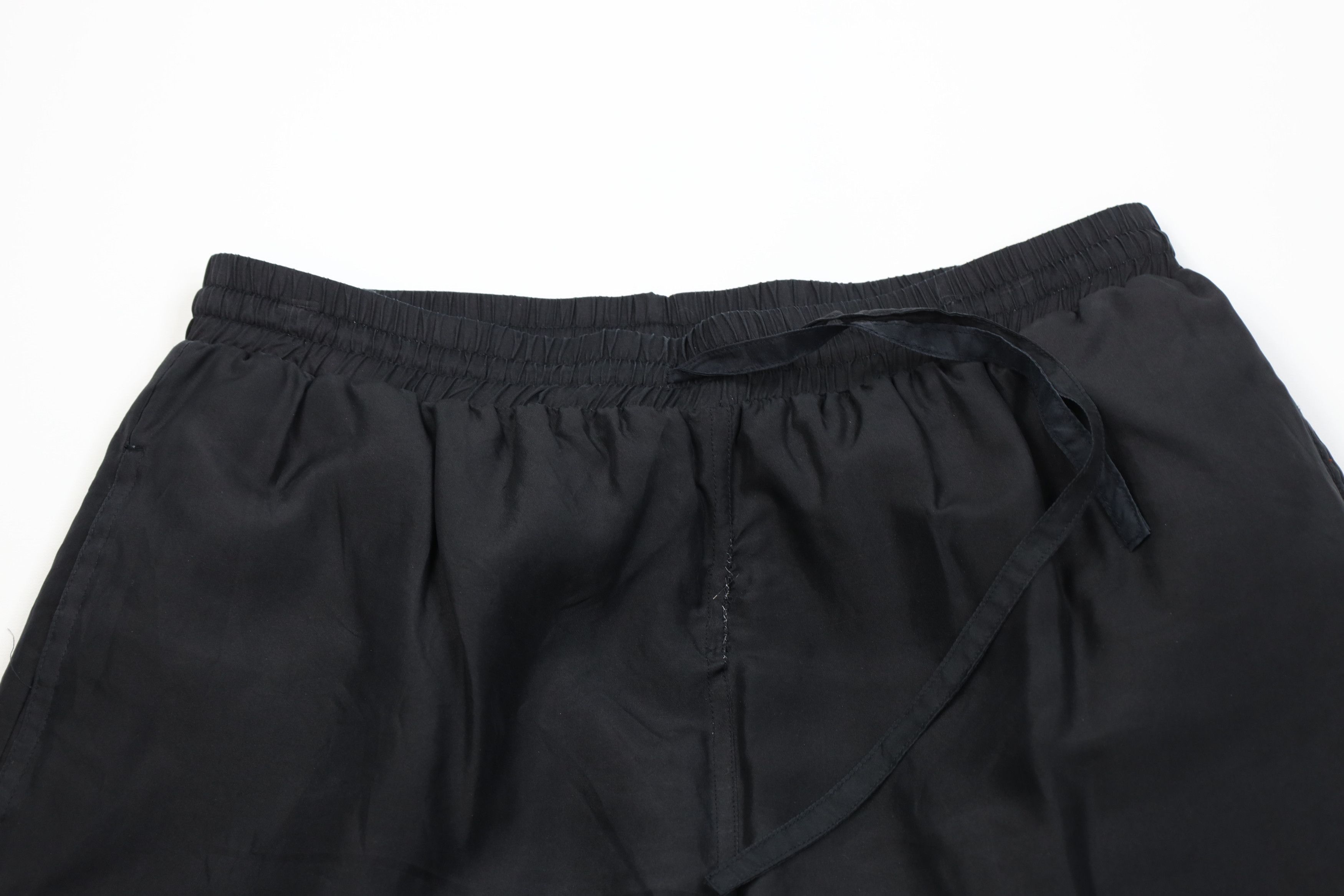 Vintage Vintage 90s Streetwear Blank Silk Wide Leg Pants Black Size 28" / US 6 / IT 42 - 2 Thumbnail