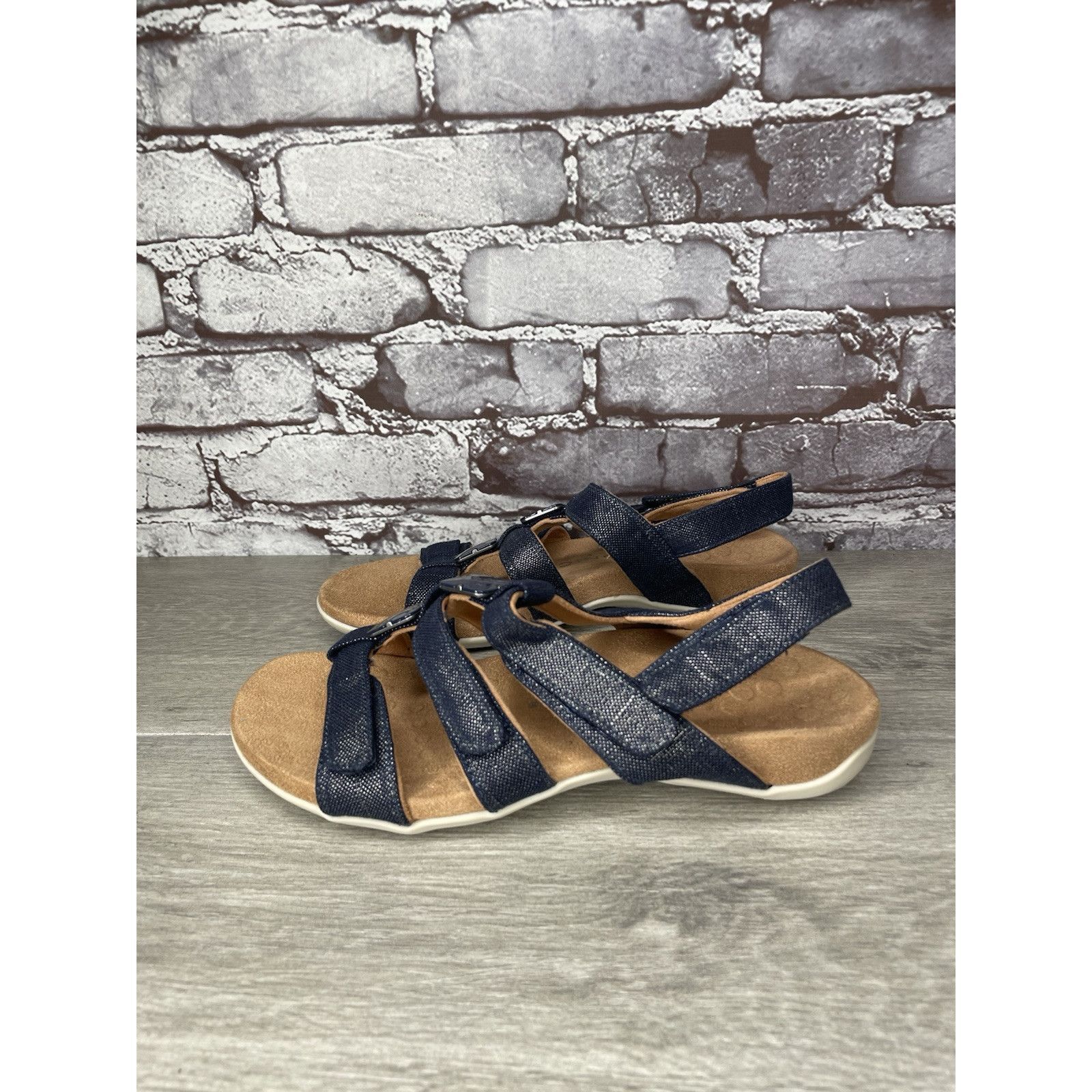 Etonic Vionic Amber Navy Blue Synthetic Adjustable Strappy Sandals Size US 7 / IT 37 - 22 Thumbnail