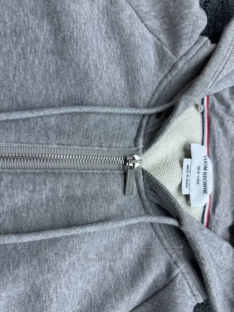 Thom Browne Thom Browne Classic four-striped zipper hooded sweatshirt Size US XXL / EU 58 / 5 - 6 Thumbnail
