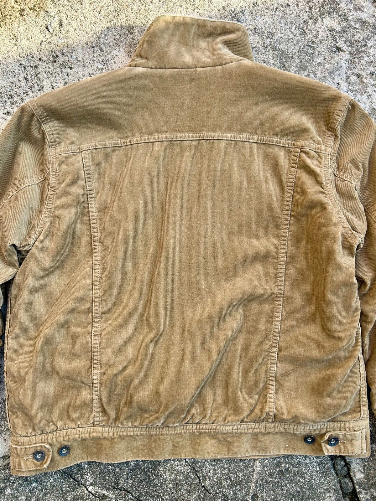 GU Vintage 1990s GU Corduroy Sherpa-Lined Trucker Jacket. Size US M / EU 48-50 / 2 - 17 Thumbnail