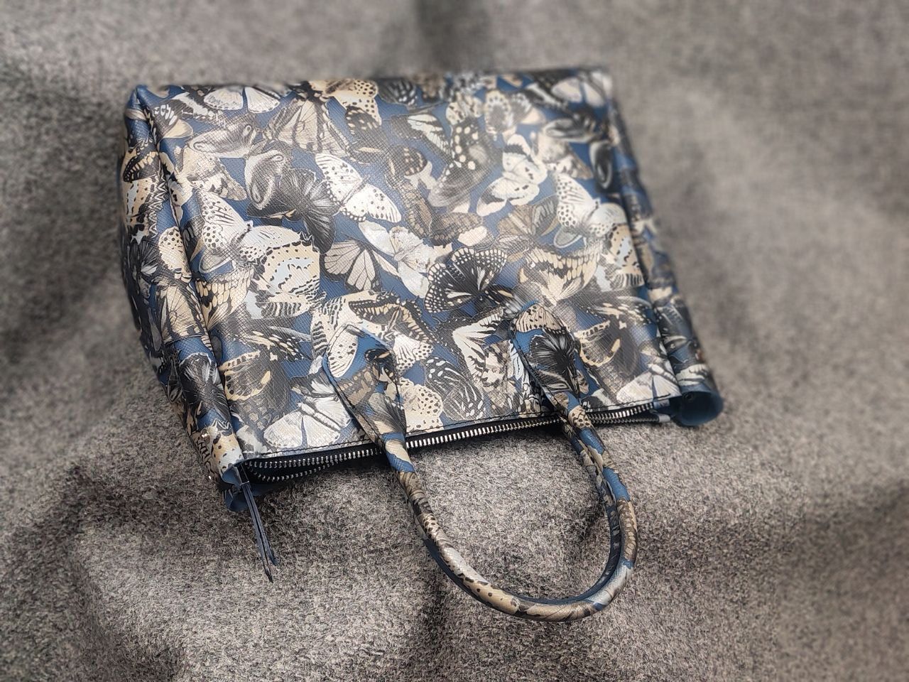 Gianni Chiarini Gianni Chiarini Italy Designer handbag Gum bag butterfly Size ONE SIZE - 14 Thumbnail