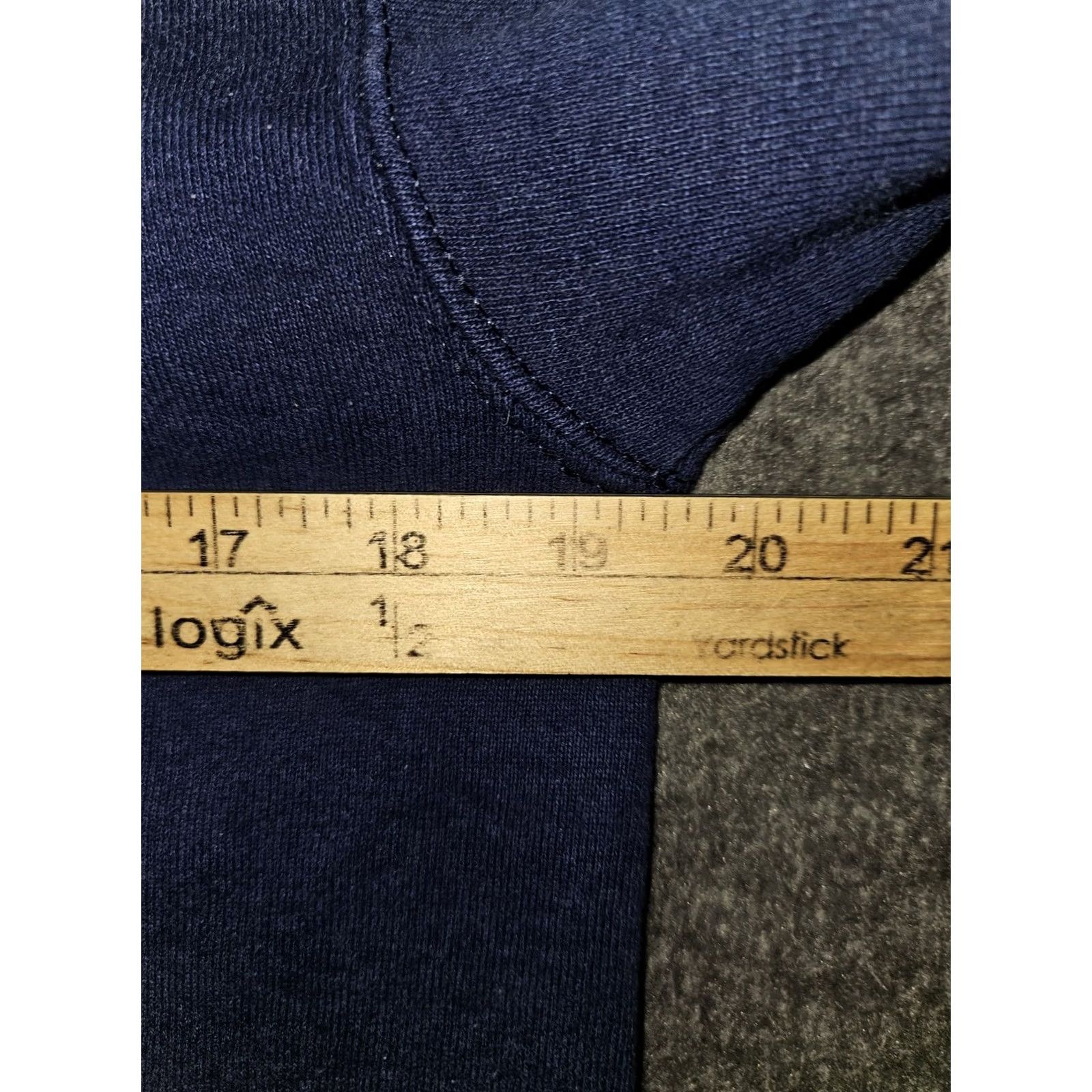 Vintage VINTAGE Oneita Sweatshirt Mens Small Blue Crewneck 90s Sanibel Island Embroidered Logo Graphic Print USA Crewneck Pullover /* Size US S / EU 44-46 / 1 - 5 Thumbnail