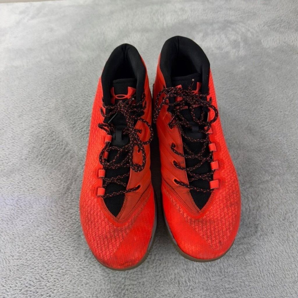 Under Armour Under Armour Men’s Size 13 US/12 UK/47.5 EU Curry 3 Bolt Ora Size US 13 / EU 46 - 12 Thumbnail