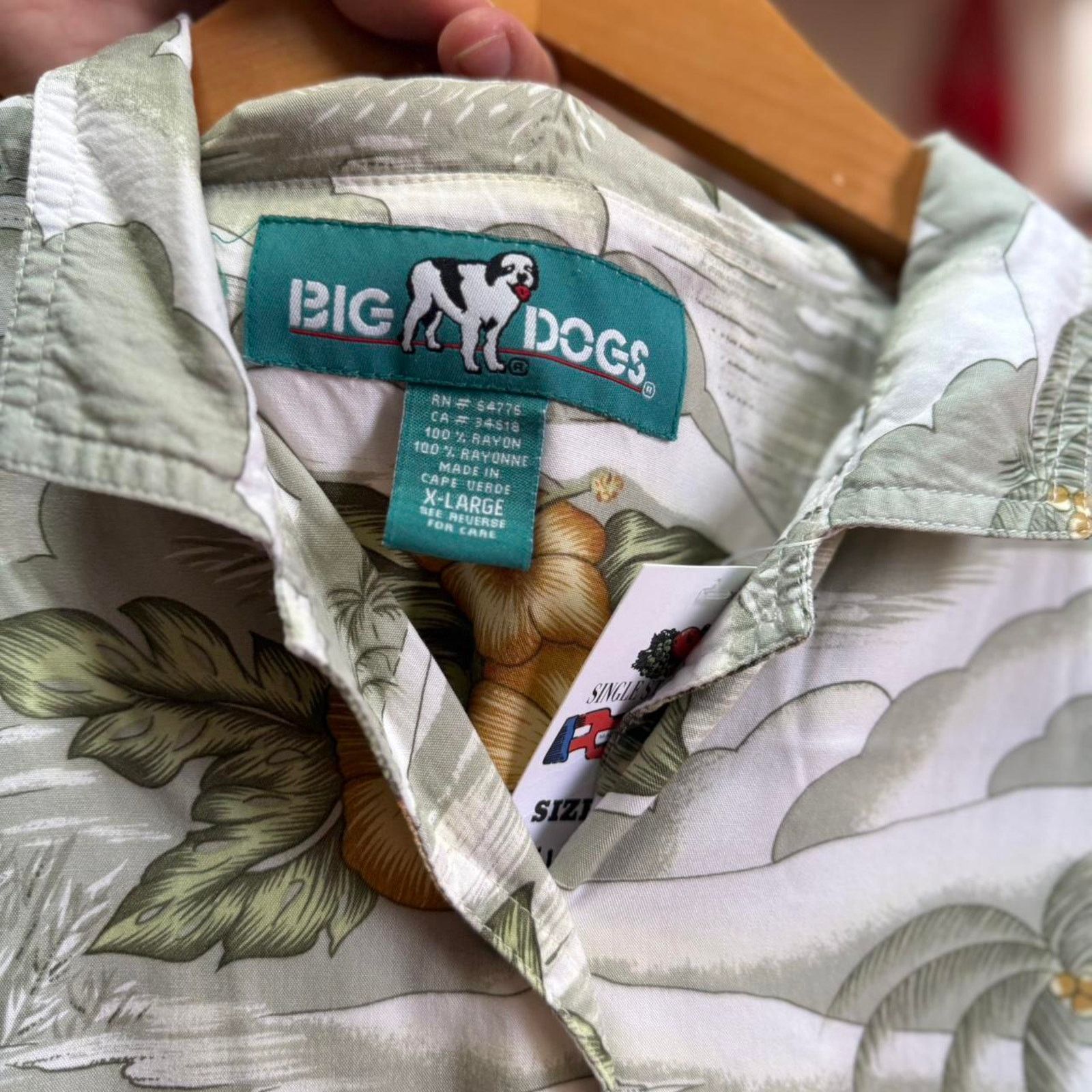 Big Dogs × Vintage Vintage 90s Big Dogs Hawaiian Print Button Up Shirt Size US XL / EU 56 / 4 - 6 Thumbnail