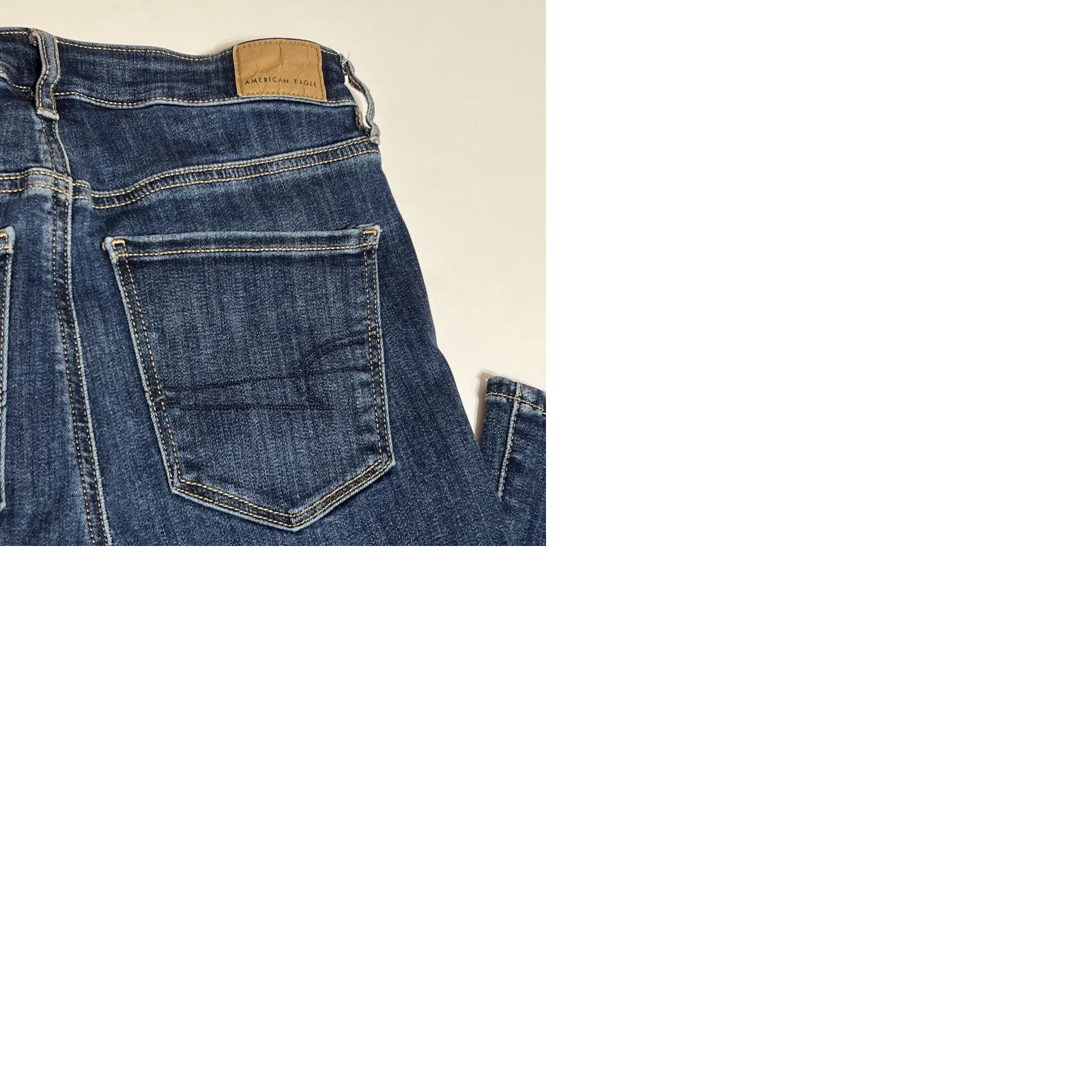 American Eagle Outfitters American Eagle Outfitters Jeans Womens 4 Short Flared Denim Stretch High Rise 27in Inseam Blue 26in Waist Slim Regular Pockets Logo Split Hem Size 27" / US 4 / IT 40 - 9 Thumbnail